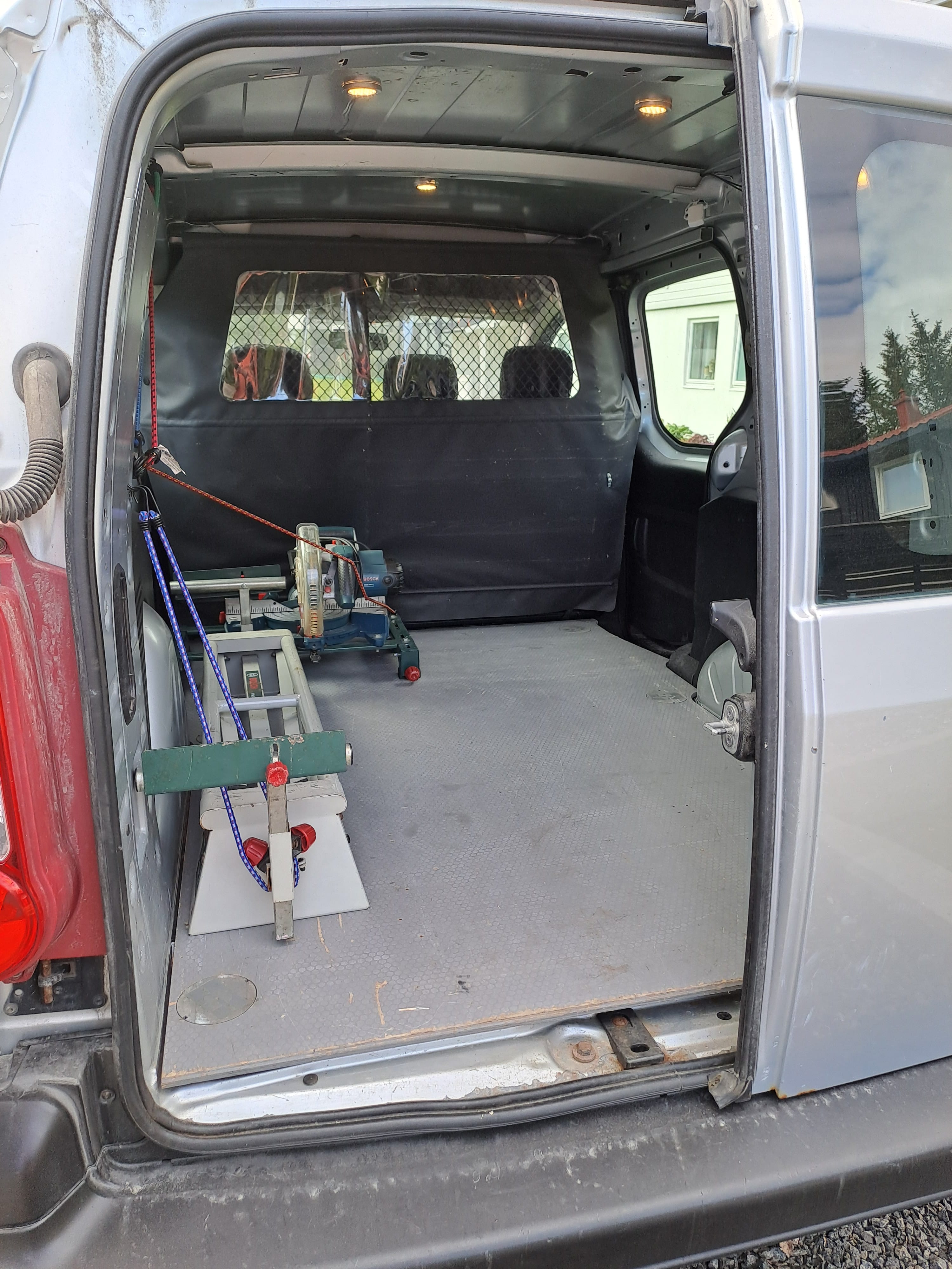 Citroen Berlingo with Snow tires