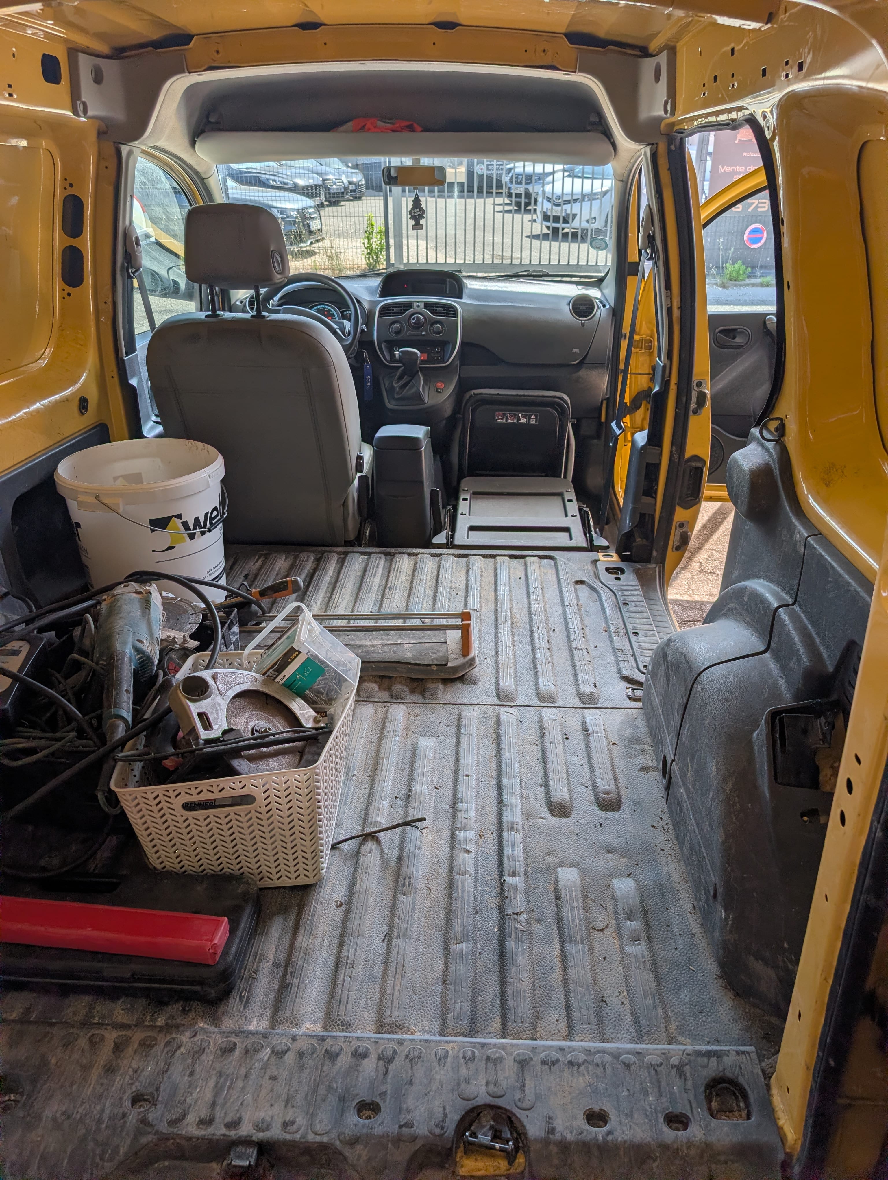 Renault Kangoo Express ZE avec Port USB