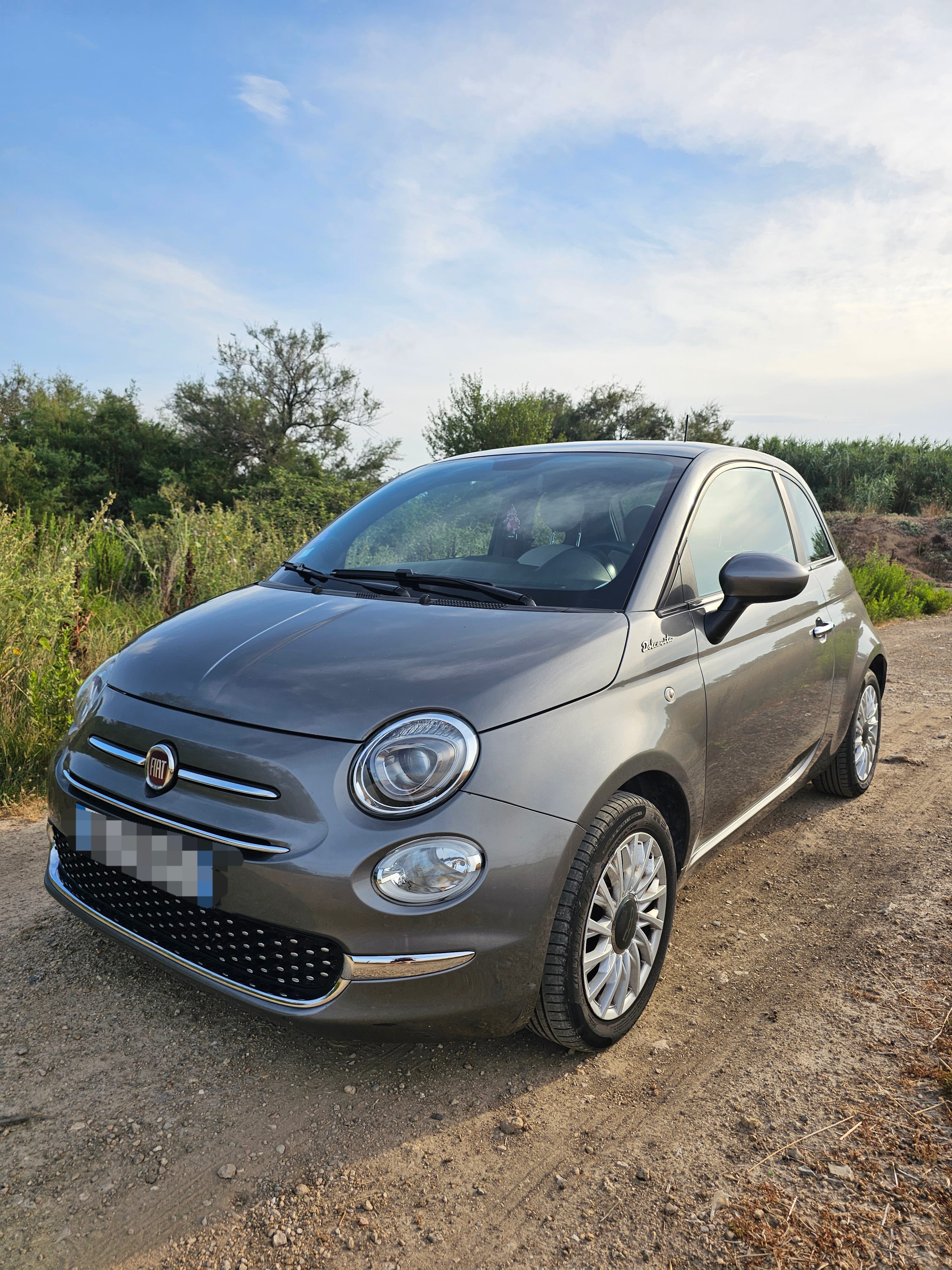 Fiat 500 Hybride 1.0 GSE Hybrid (Firefly) 70 ch - micro-hybridation 12 V, 2022, Essence 95 / Électrique (hybride)