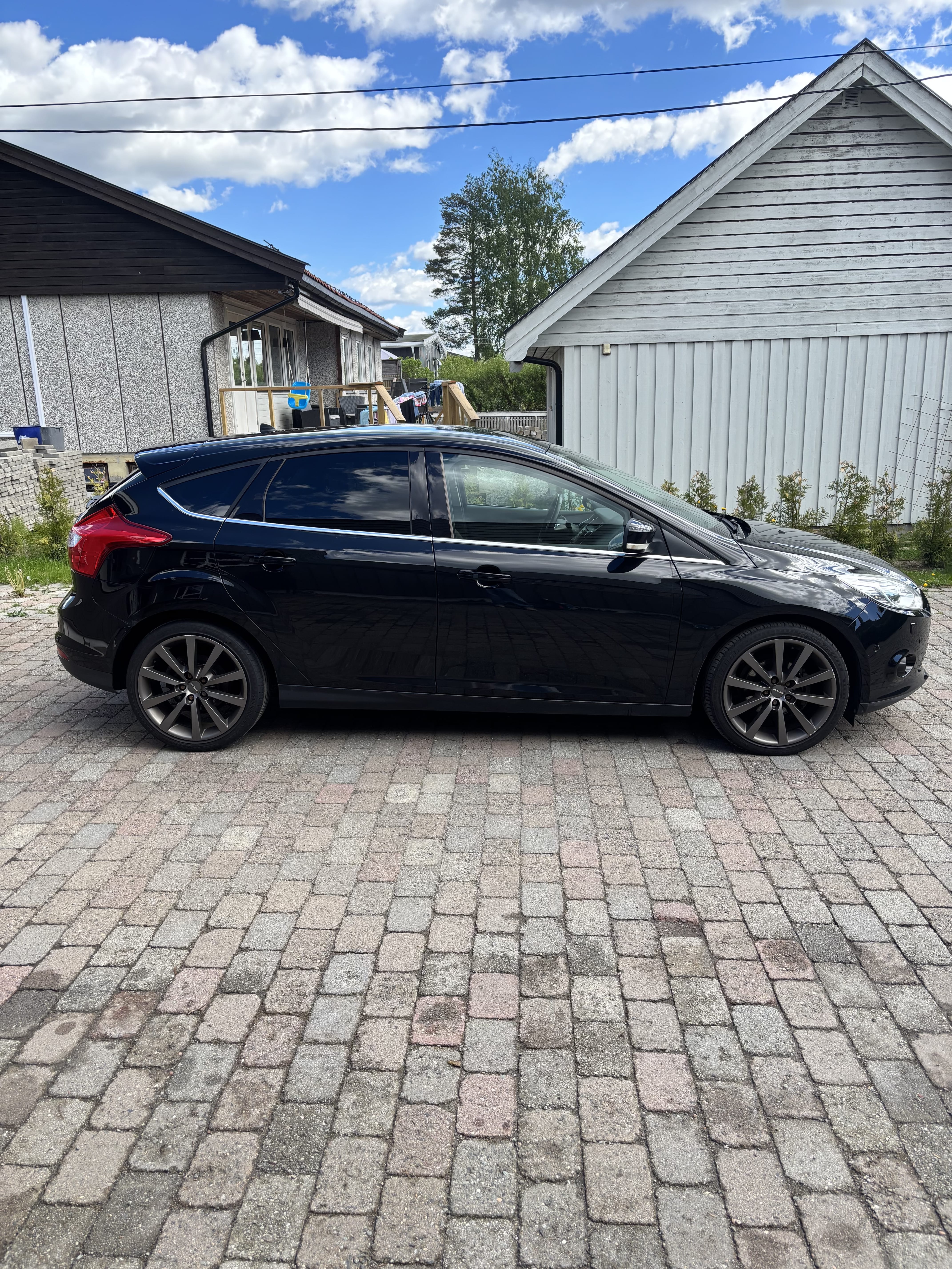 Ford Focus, 2012, Blyfri 95