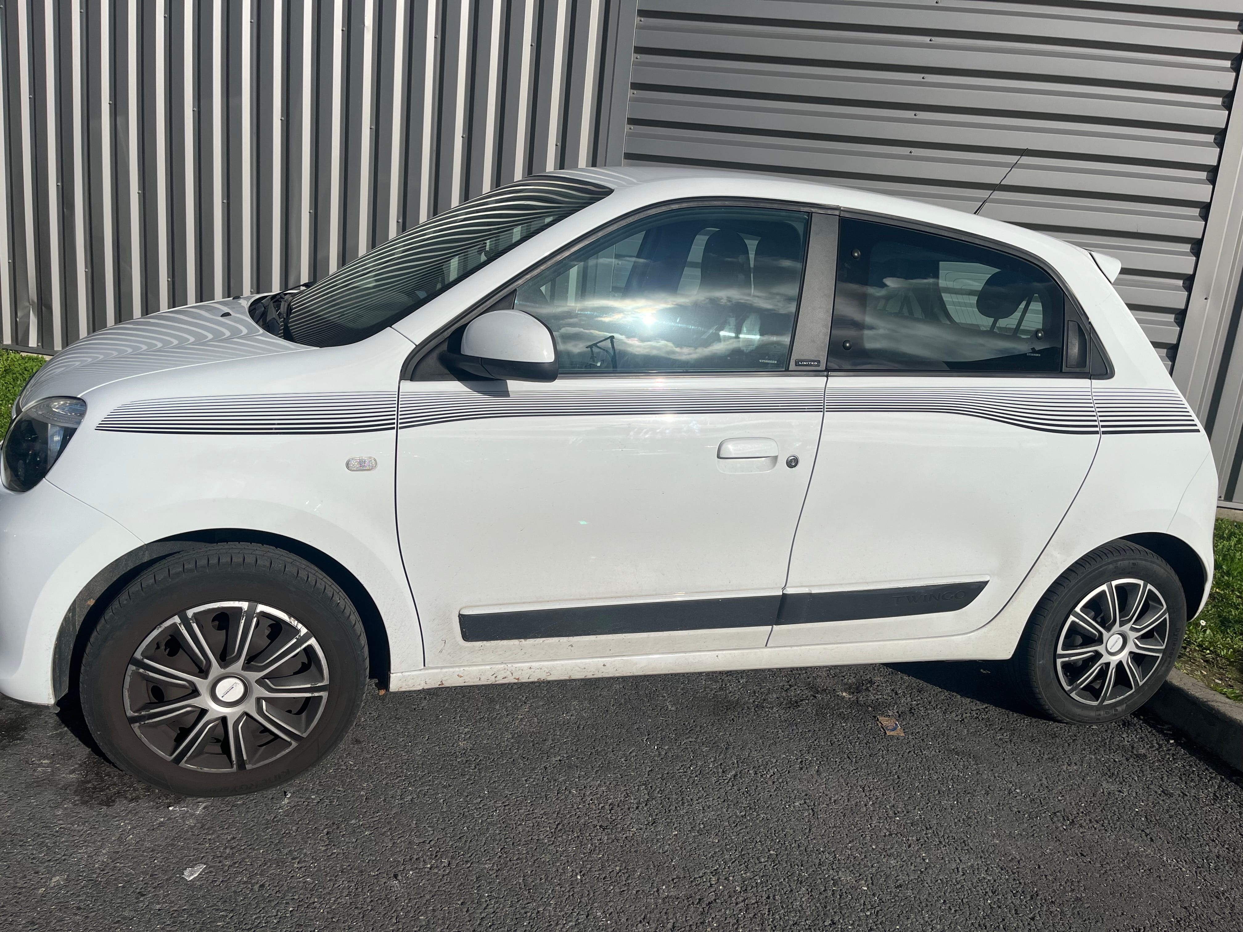 Renault Twingo III avec Climatisation