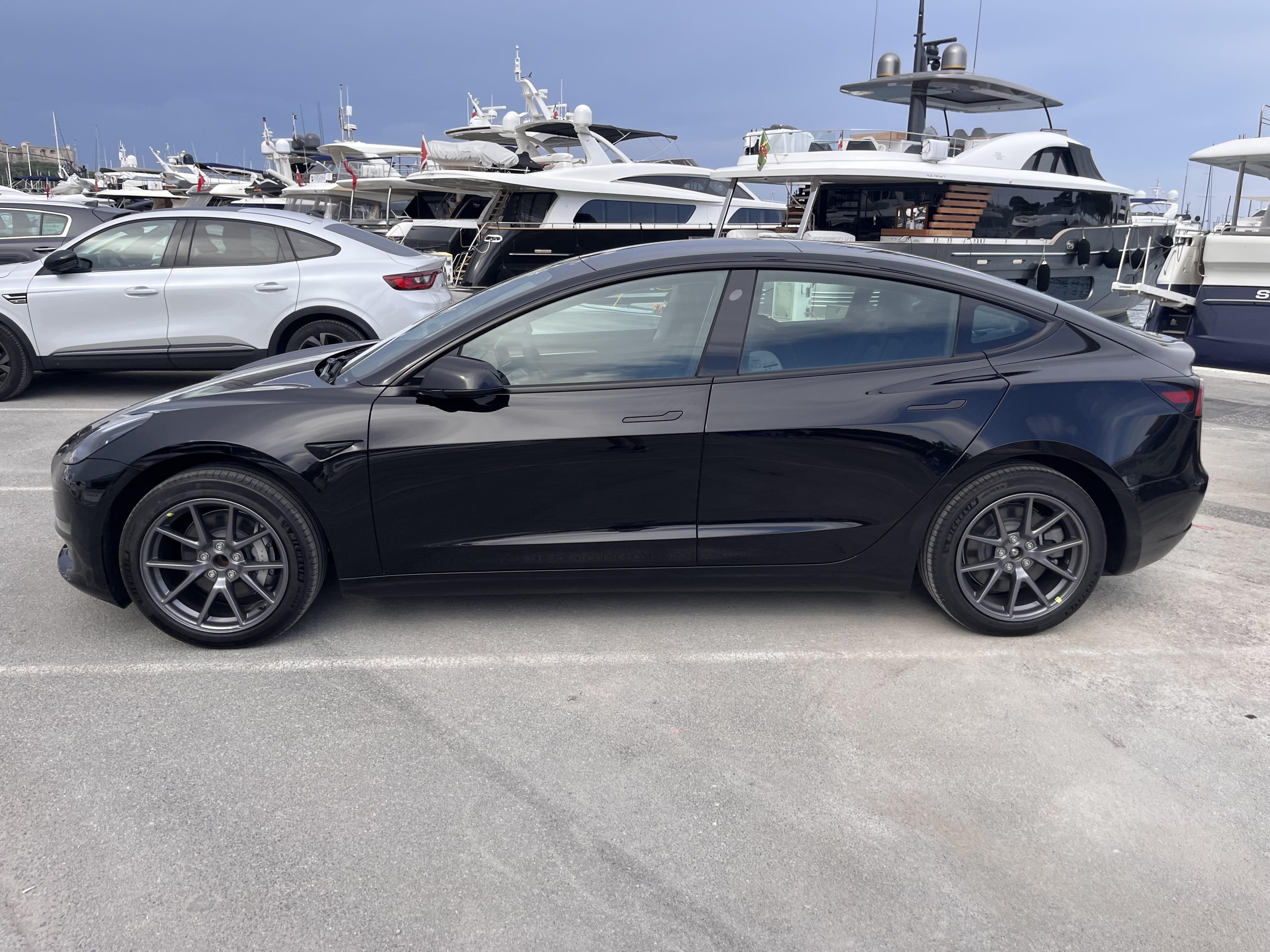 Tesla Model 3 Grande autonomie propulsion noire 2023 avec Climatisation