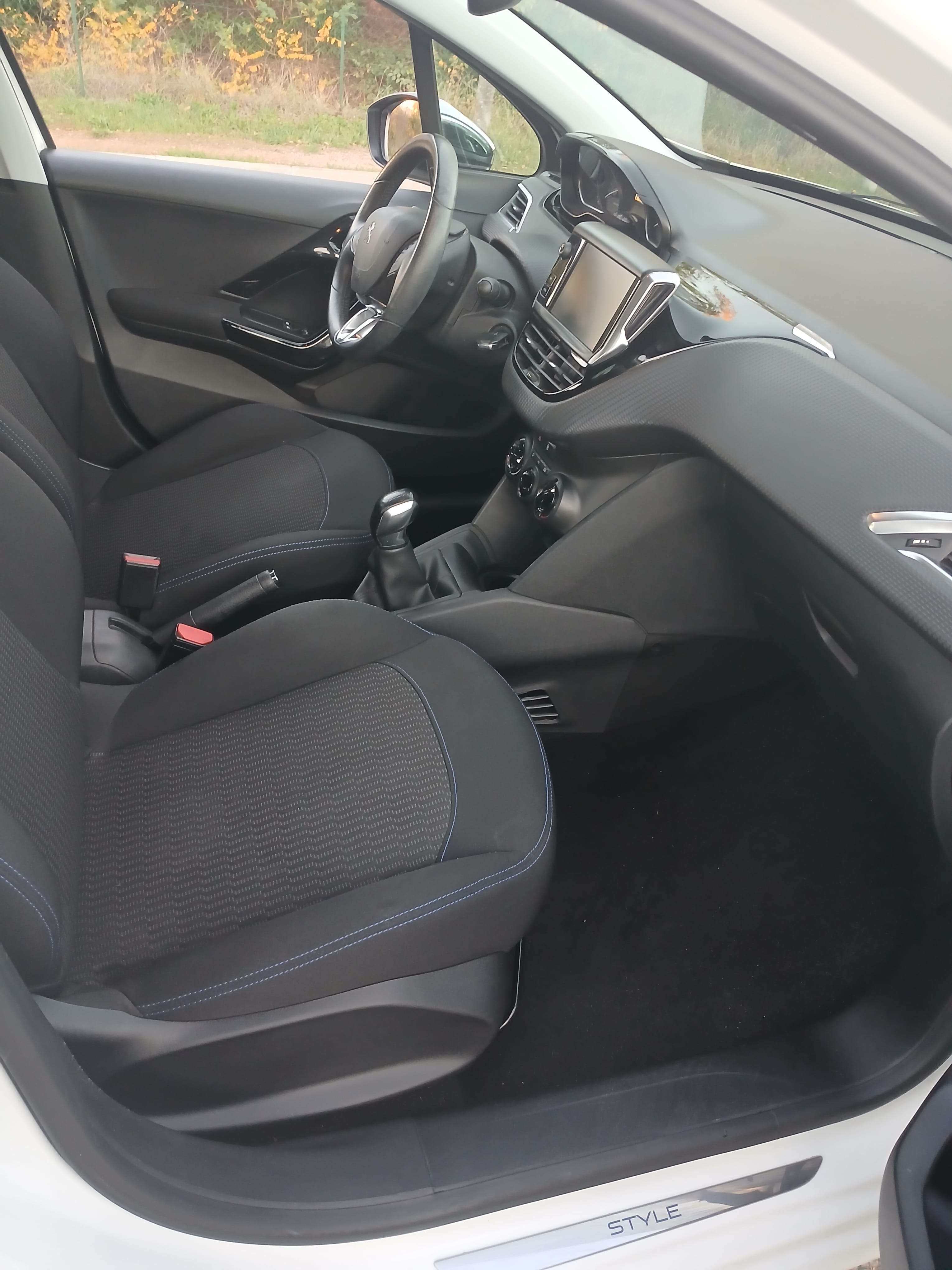 Peugeot 208 avec Audio Bluetooth