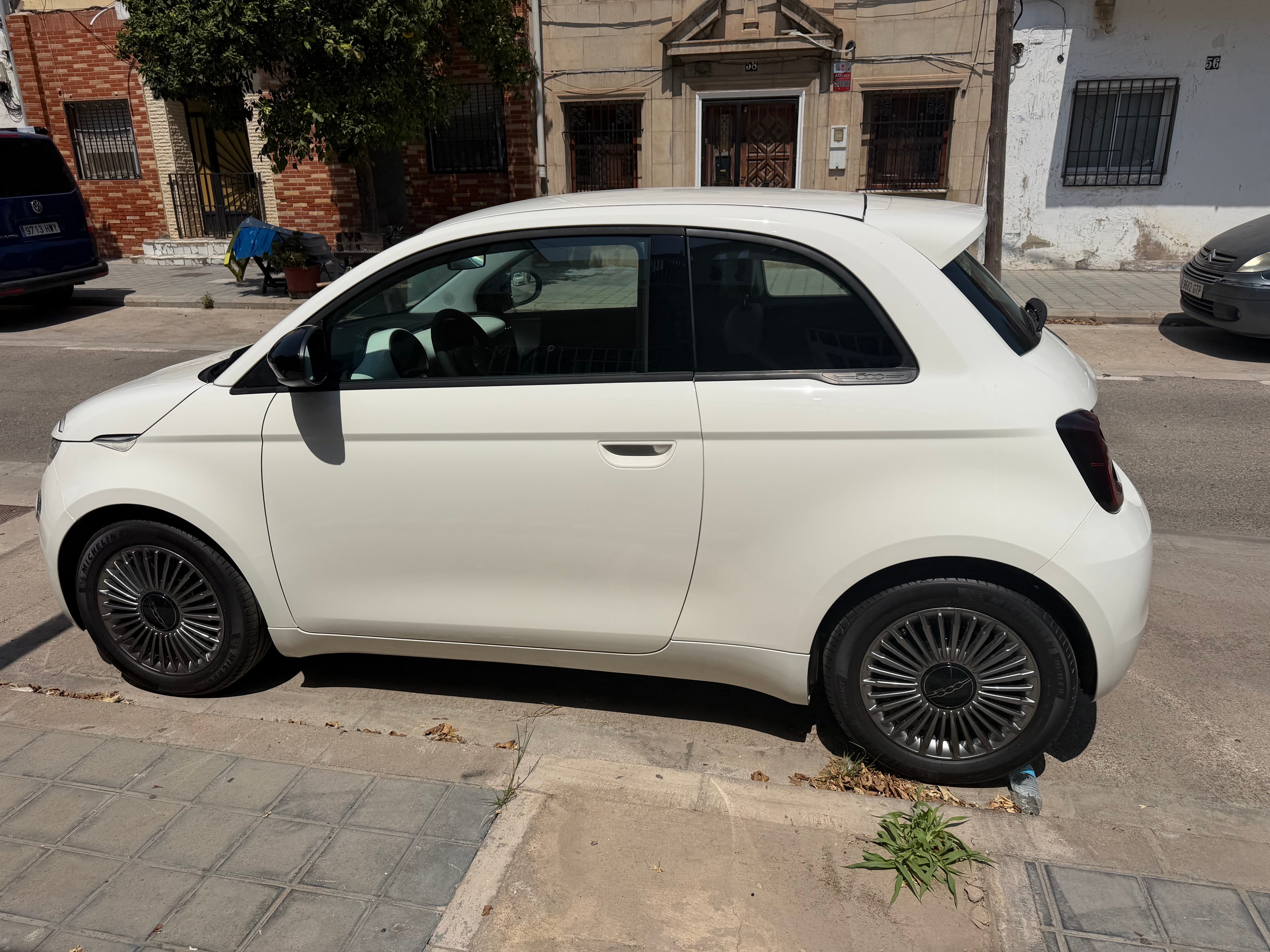 Fiat 500 1.0 avec Climatisation