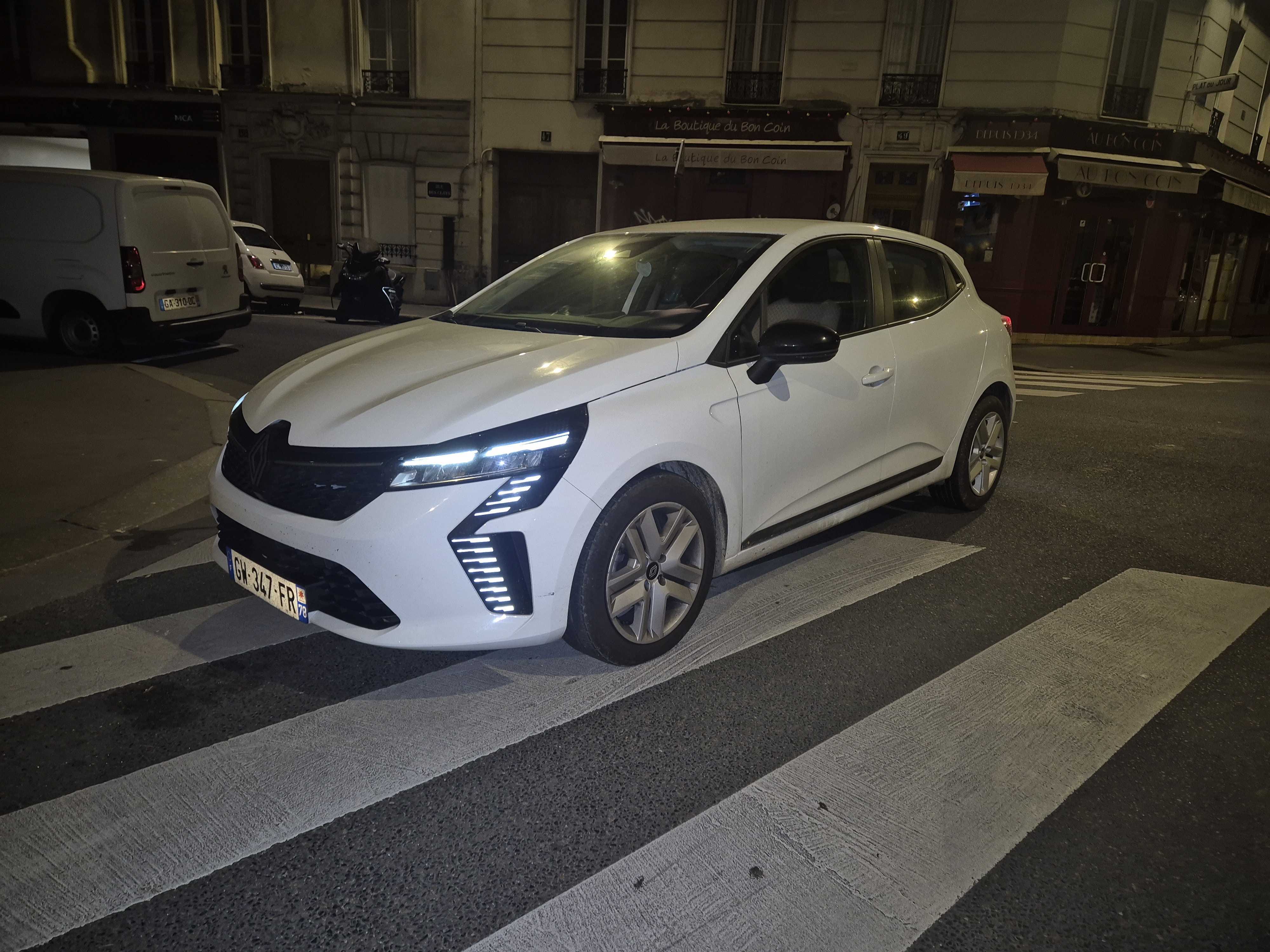 Renault Clio, 2024, Essence 95