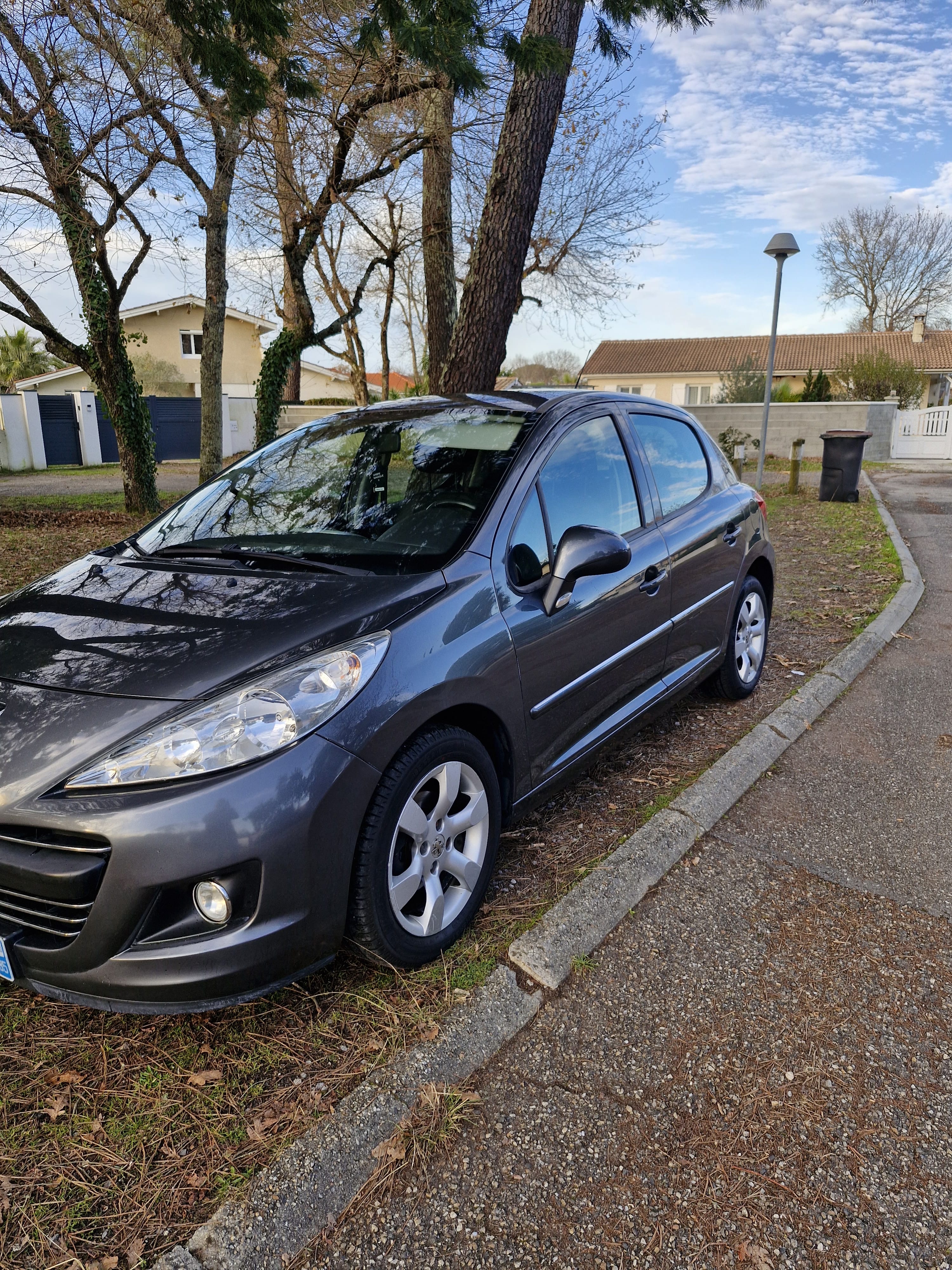 Peugeot 207, 2012, Diesel