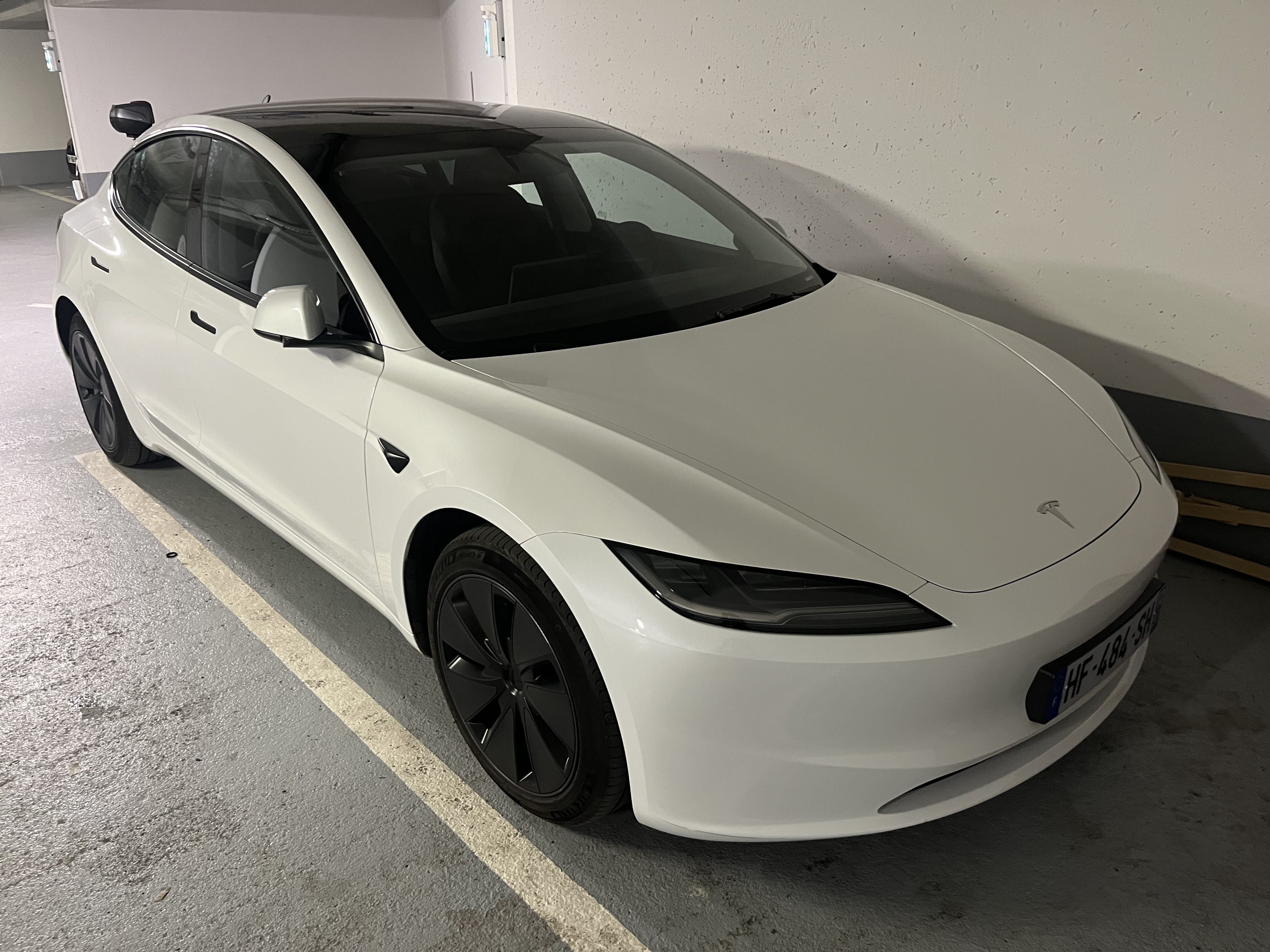 Tesla Model 3 Standard Range, 2025, Électrique, automatique