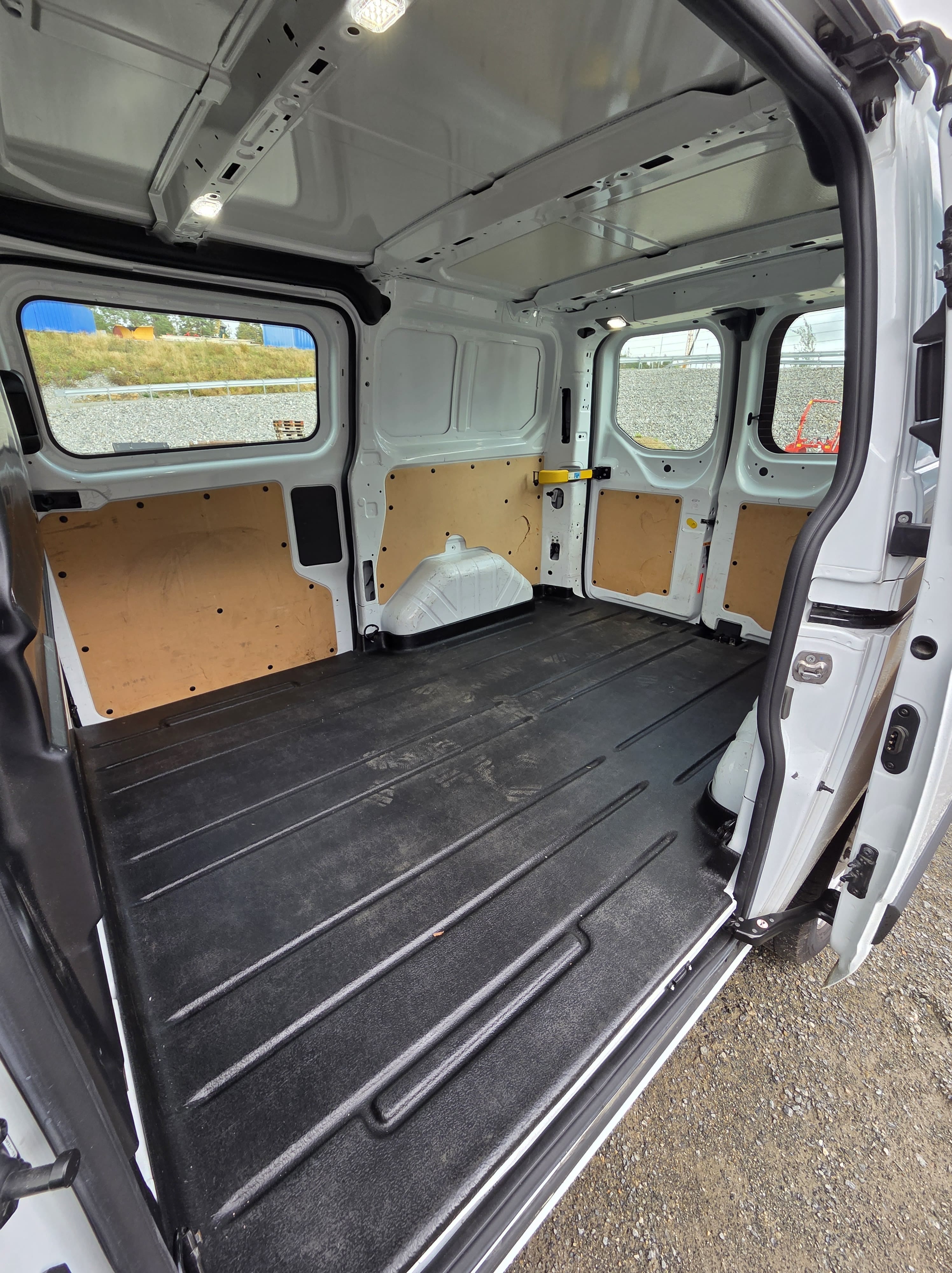 Ford Transit Custom Varebil med Tilhengerfeste