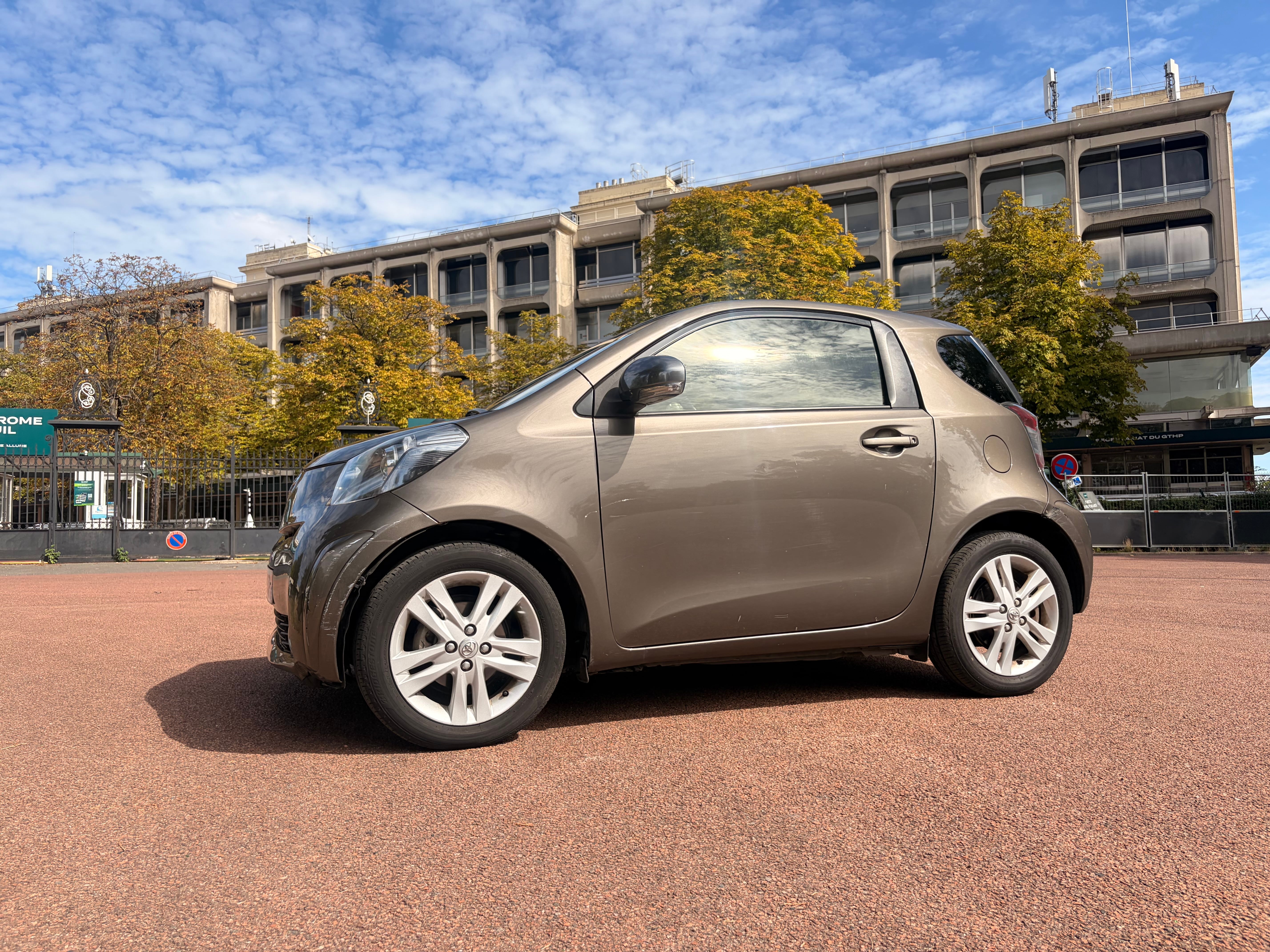 Toyota Iq 1,3L, 2013, Essence 98, automatique