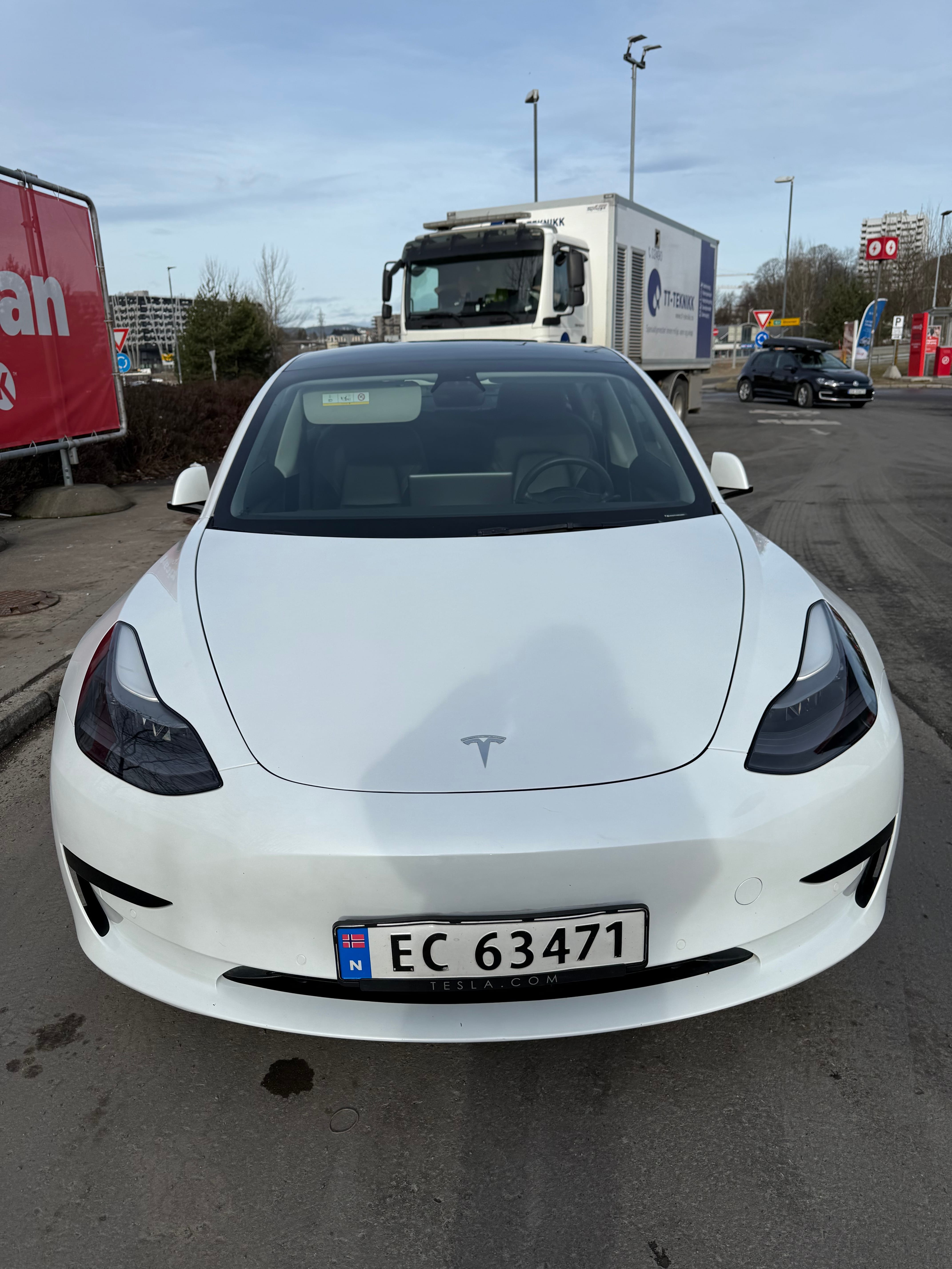 Tesla Model 3 mit Bluetooth-Audio