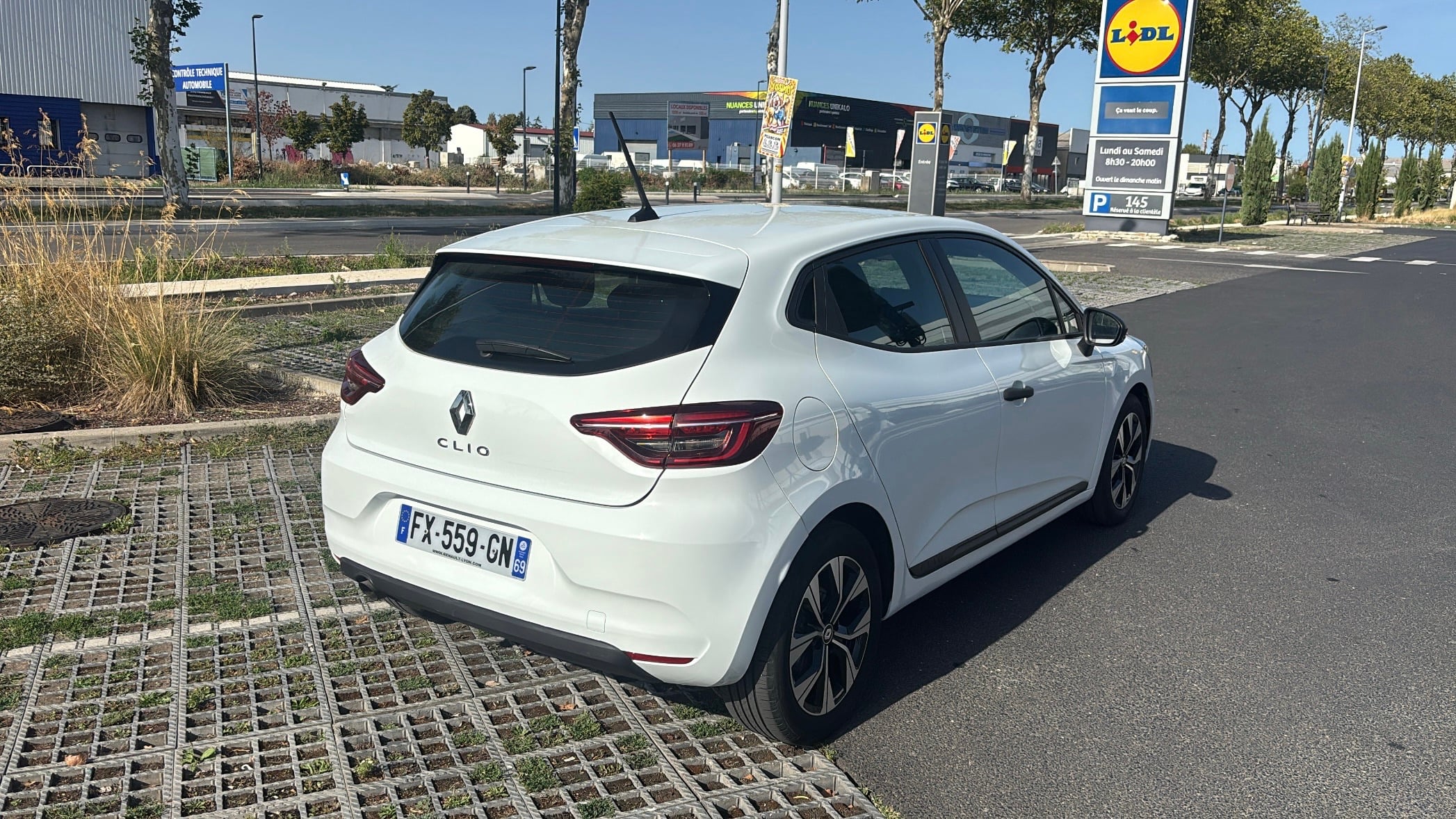 Renault Clio avec GPS