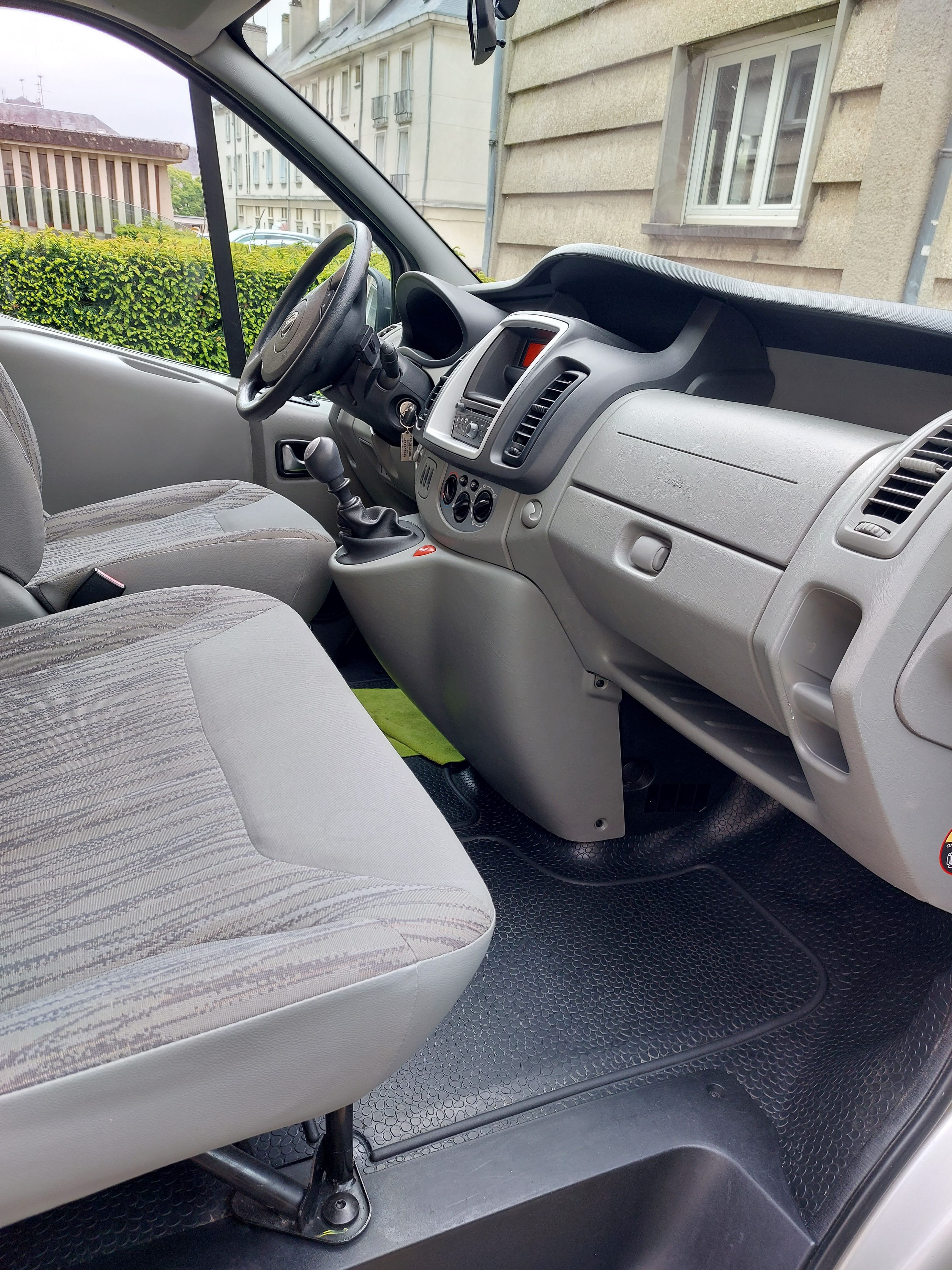 Nissan Primastar, 2012, Diesel, 9 places et plus