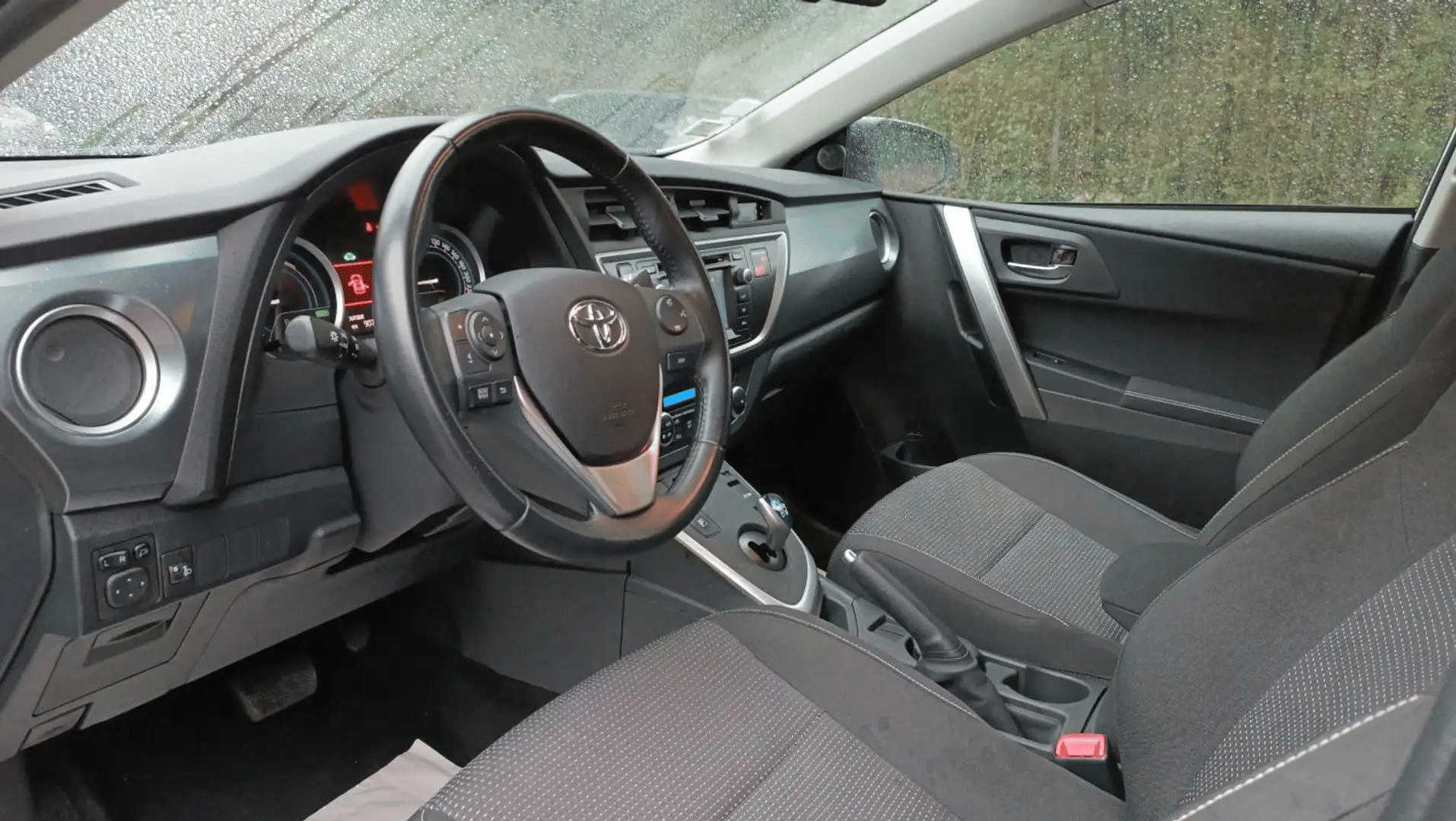 Toyota Auris avec Climatisation