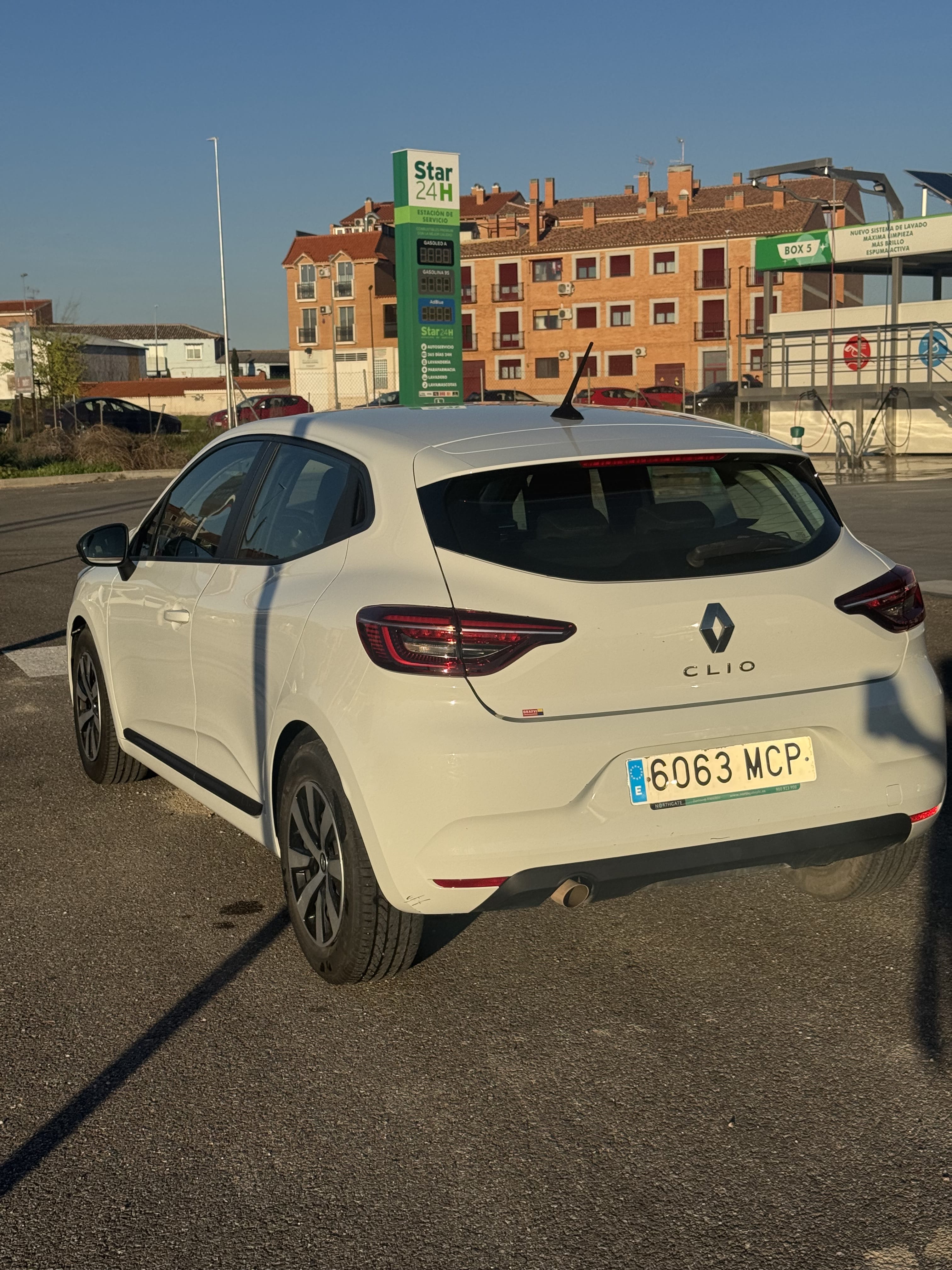 Renault Clio con Aire acondicionado