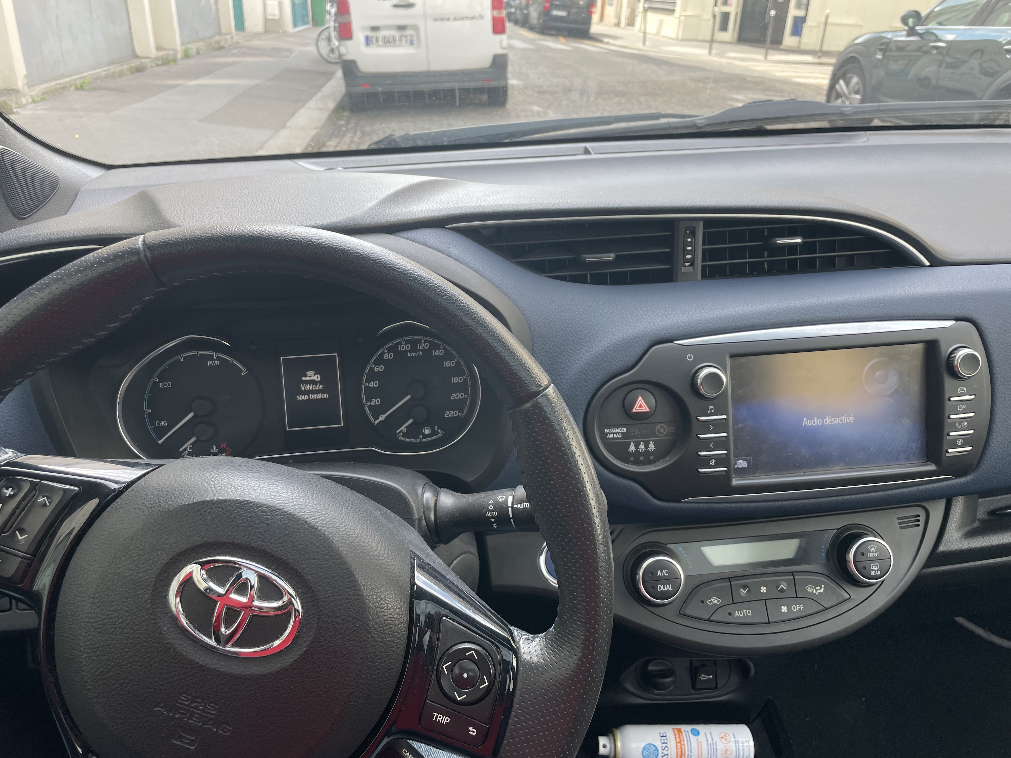 Toyota Yaris Hybride avec Régulateur de vitesse