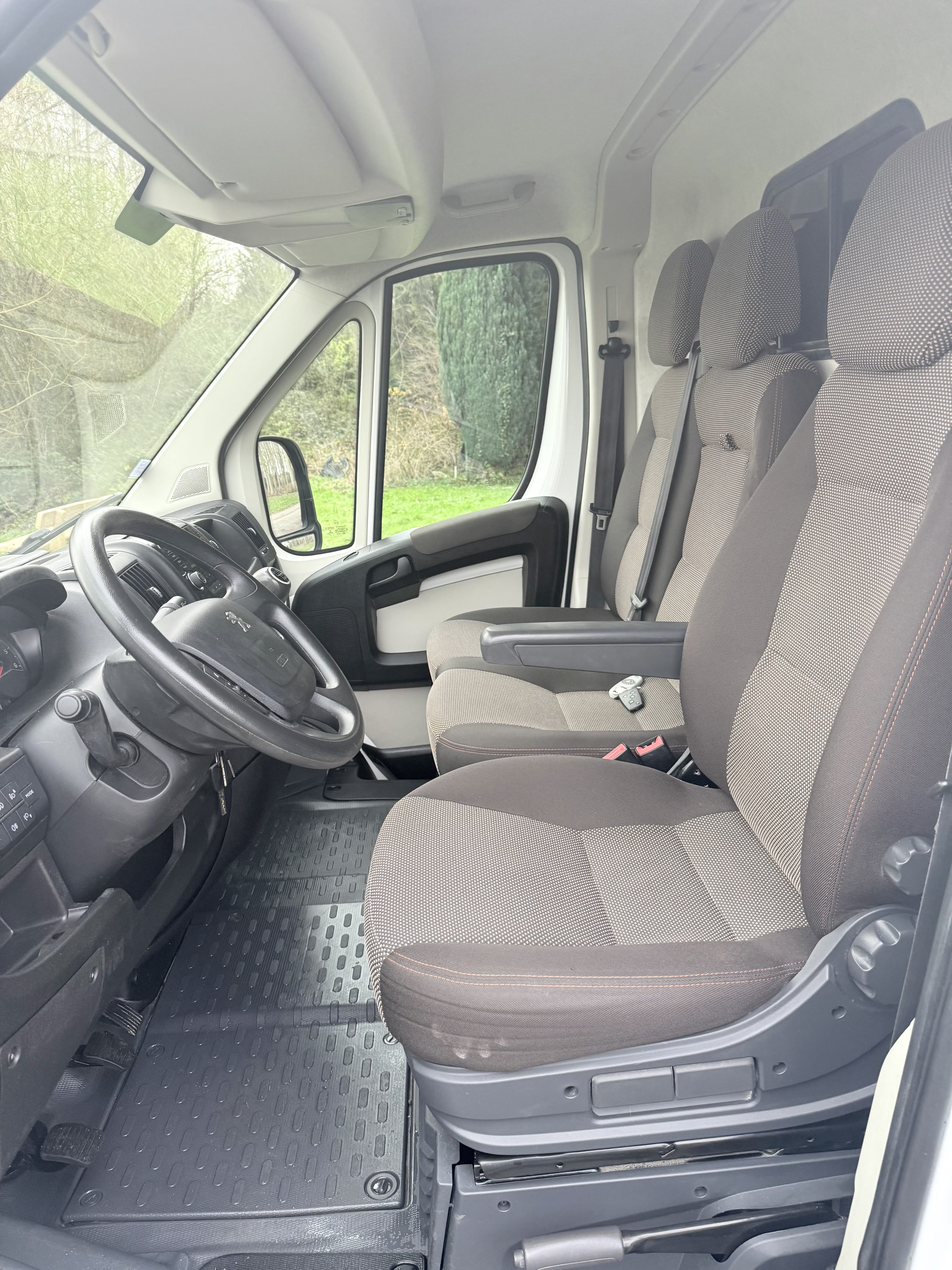 Peugeot Boxer avec Attelage