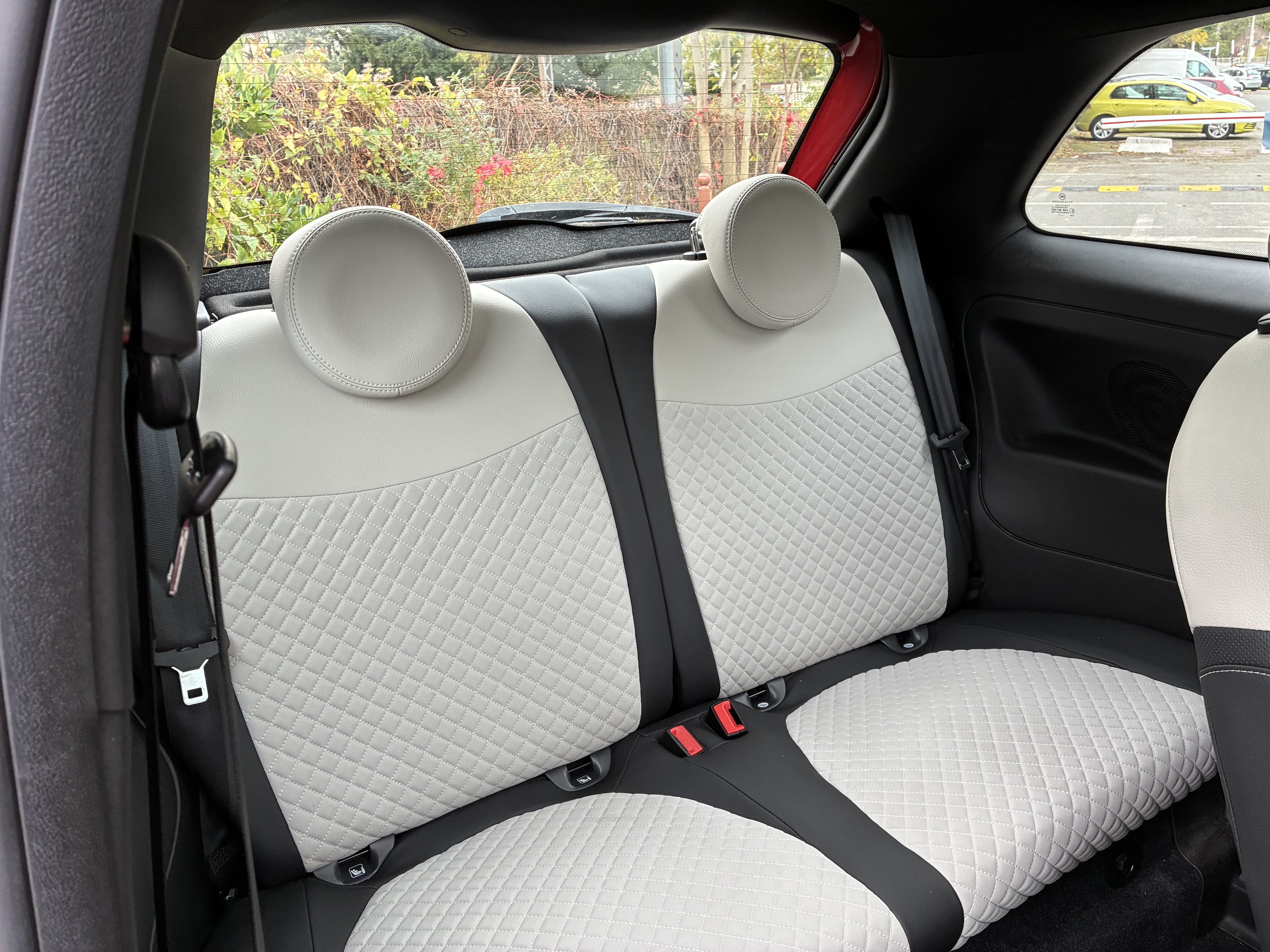 Fiat 500 HYBRIDE 1.0 70 CH DOLCEVITA avec Android Auto