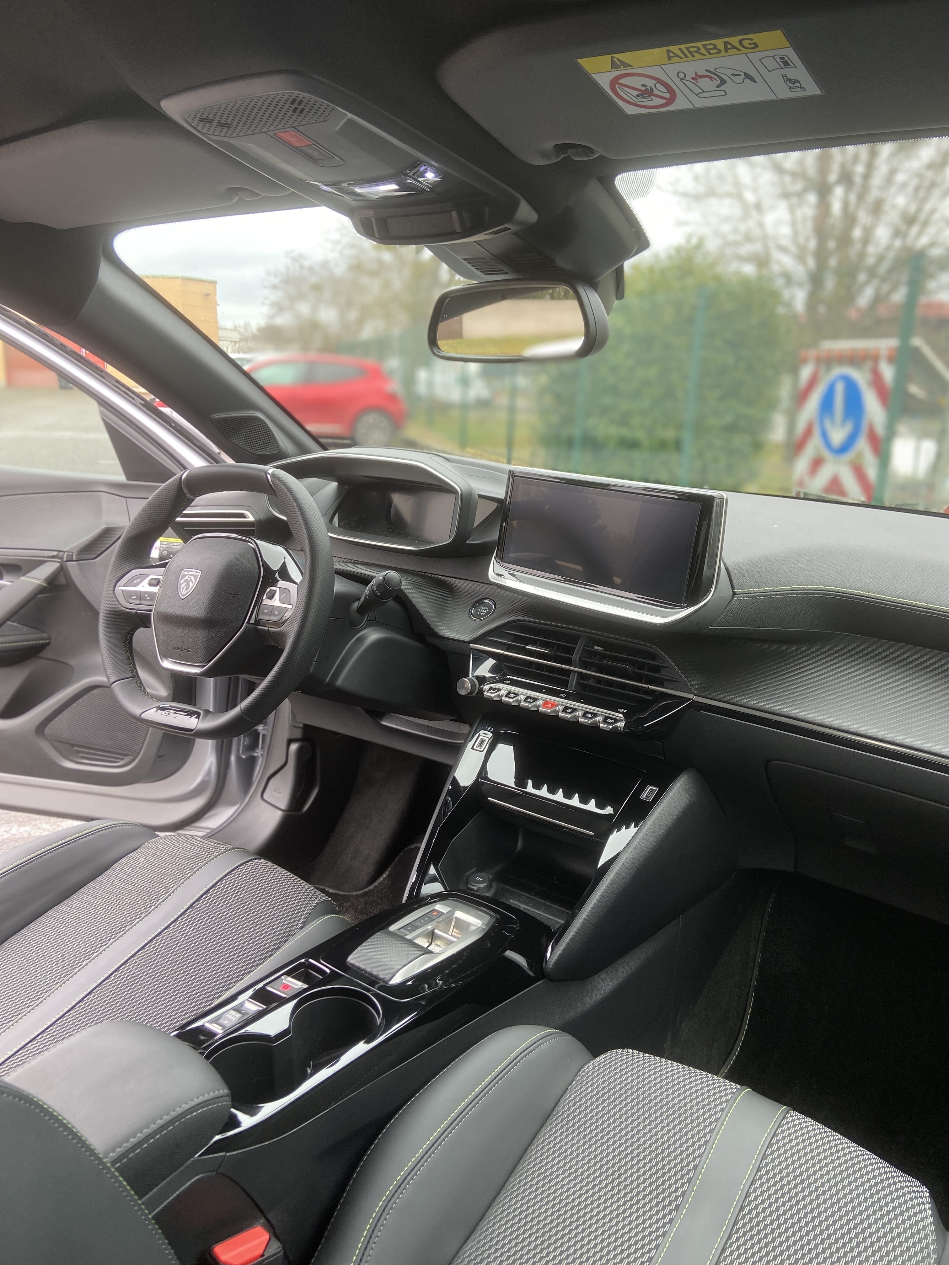 Peugeot 208 avec Régulateur de vitesse