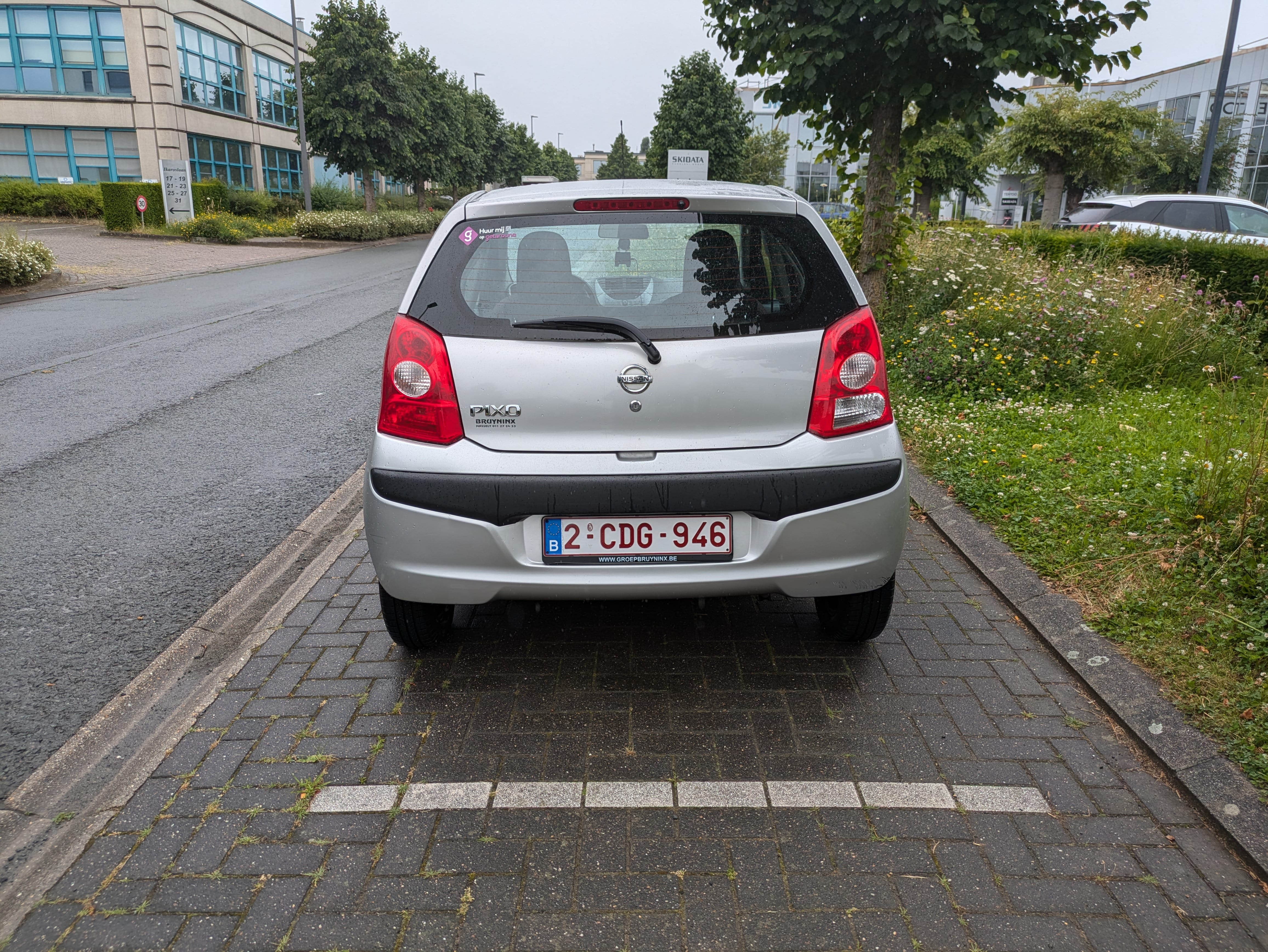 Nissan Pixo