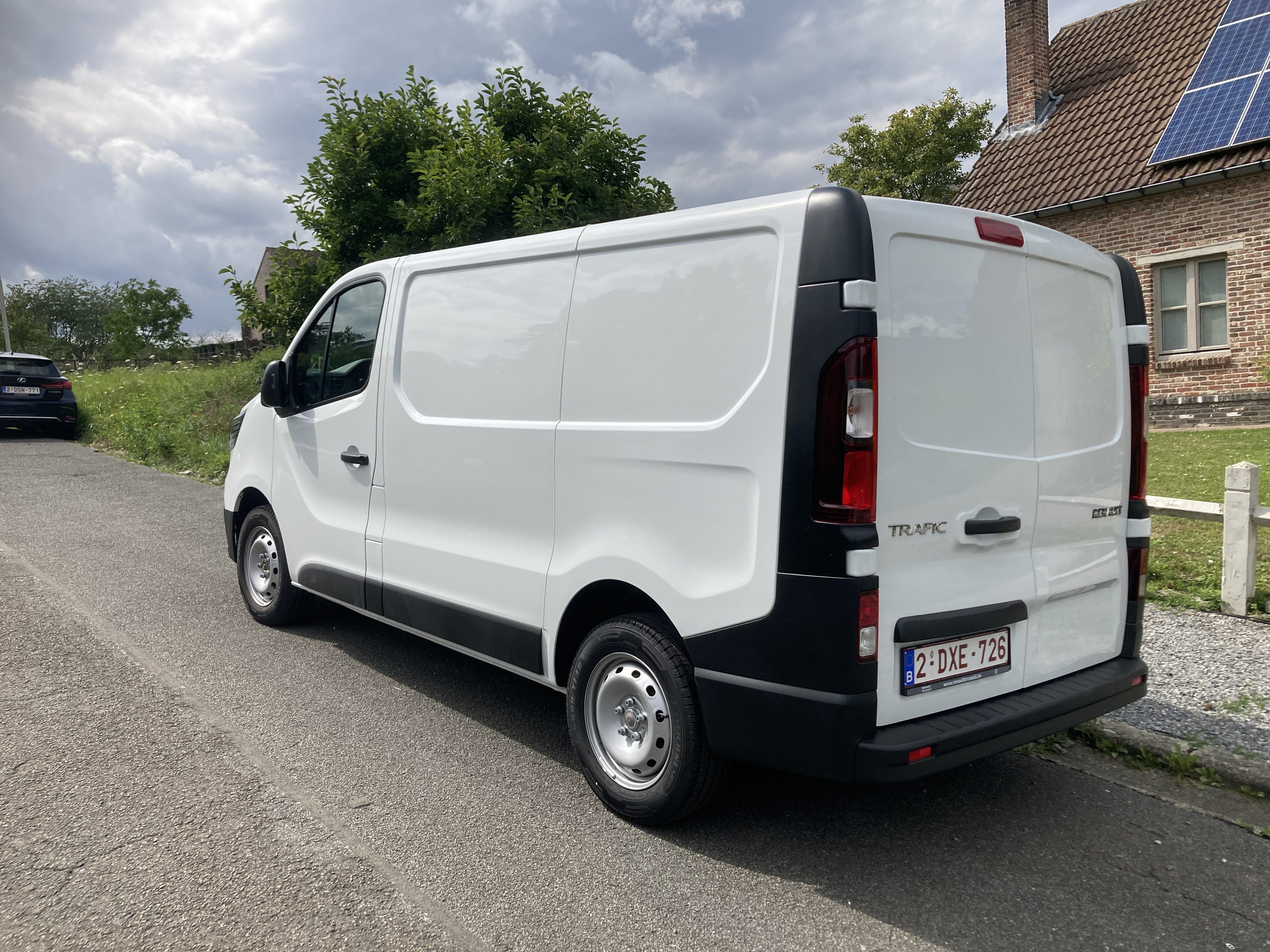 Renault Trafic met Cruise control