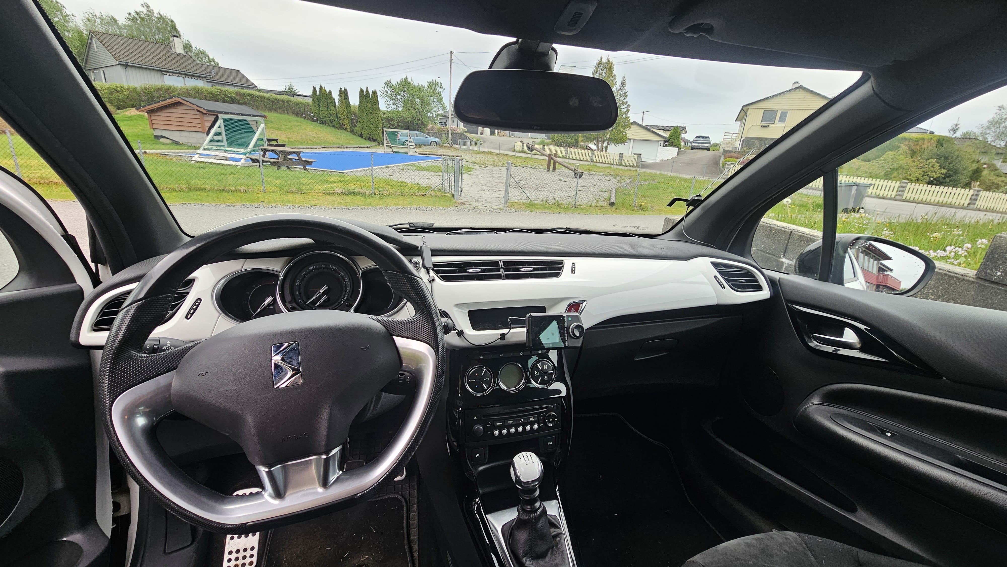 Citroen DS3 med Bluetooth audio