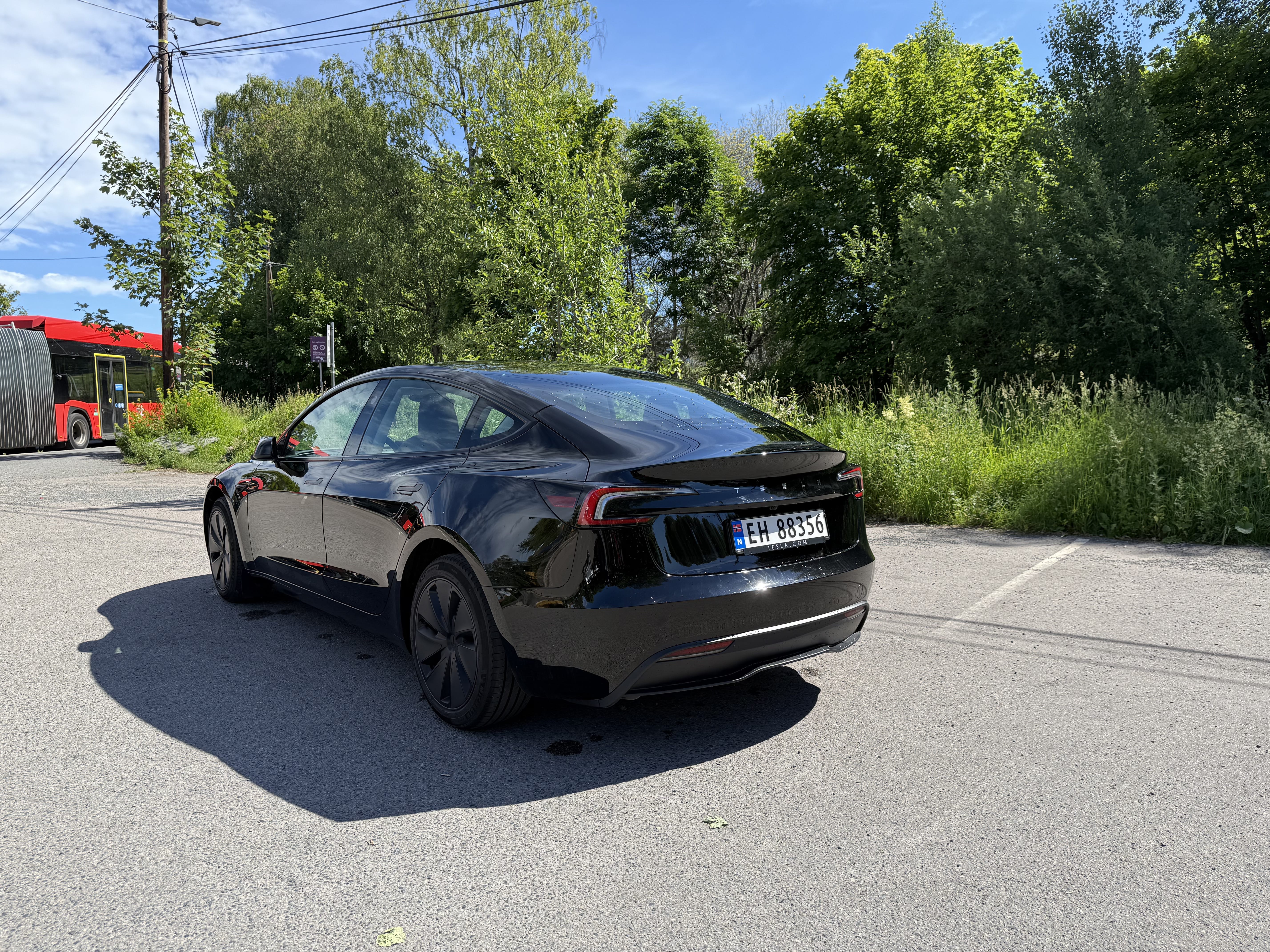 Tesla Model 3 Standard Range med GPS