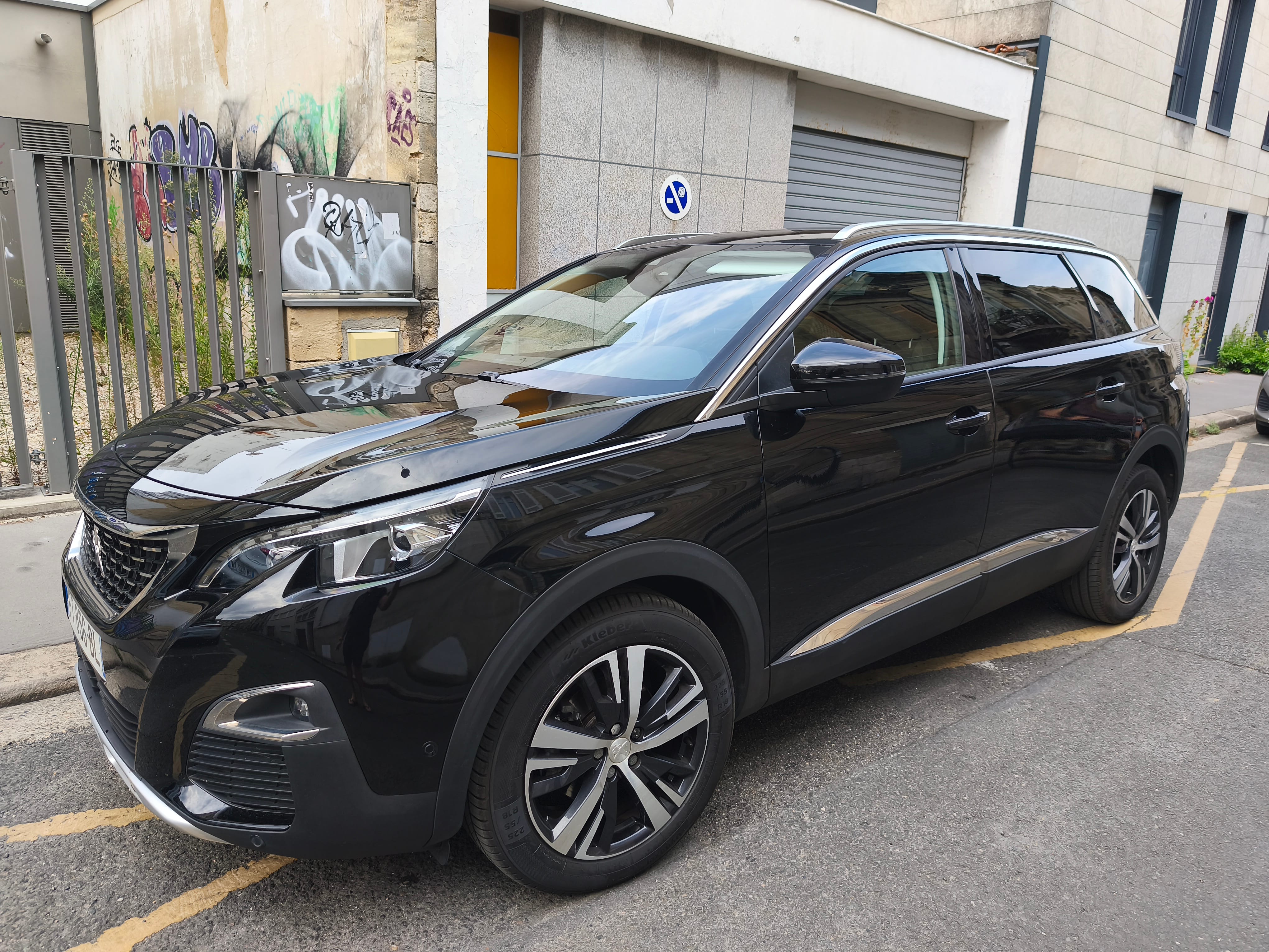 Peugeot 5008, 2020, Essence 98, 7 places