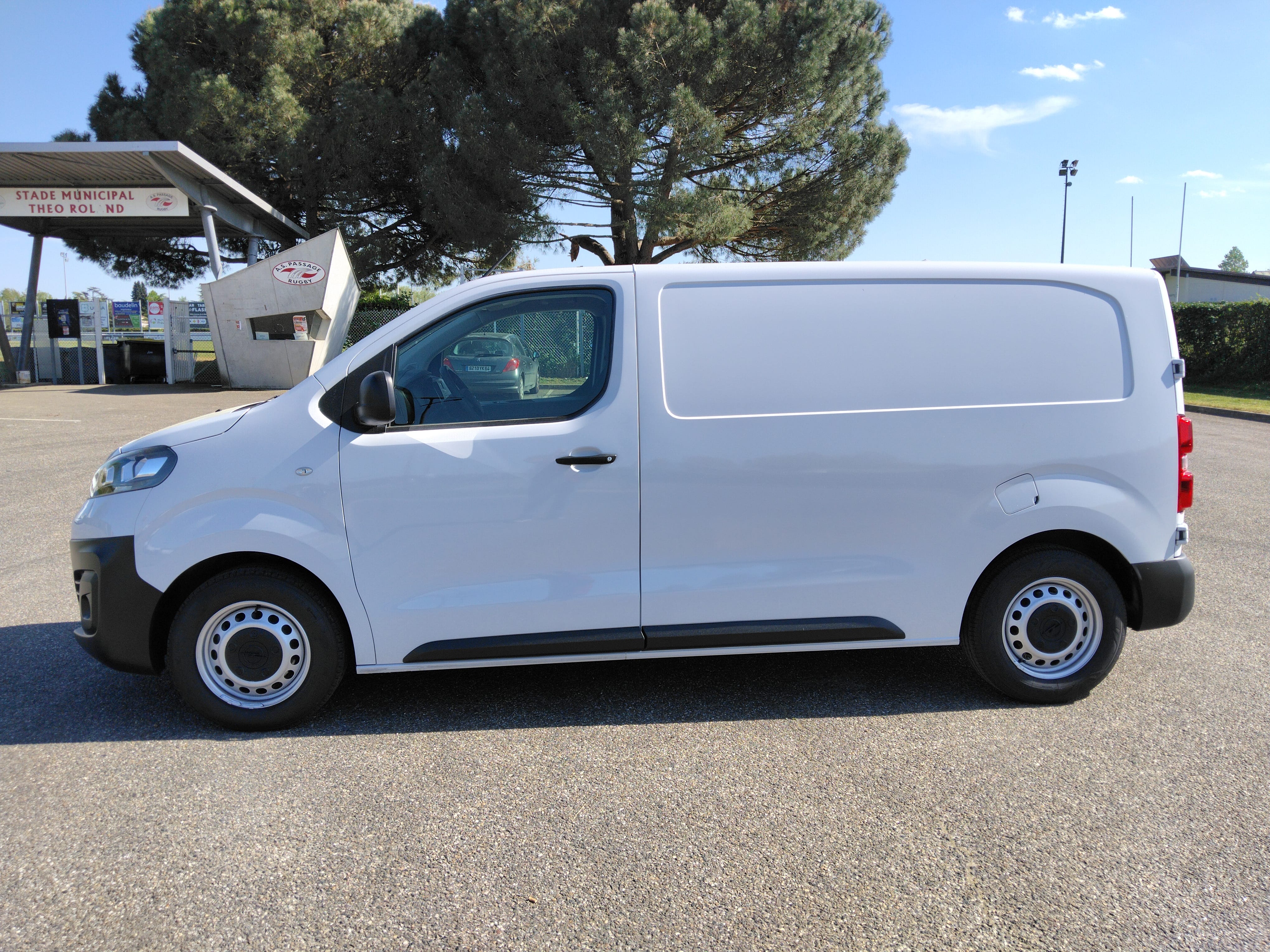 Opel Vivaro avec Climatisation