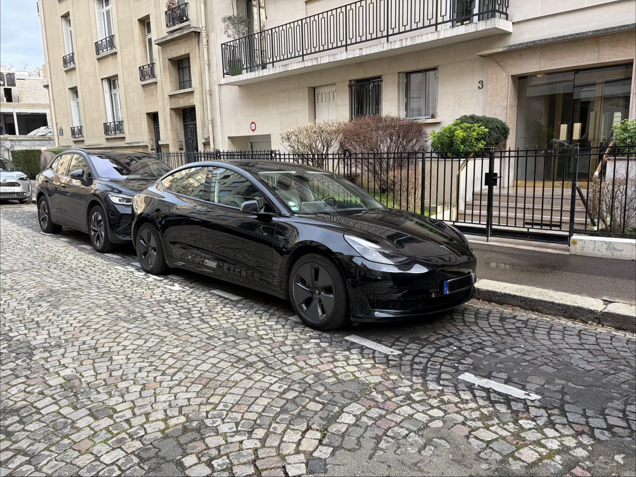 Tesla Model 3 avec Régulateur de vitesse