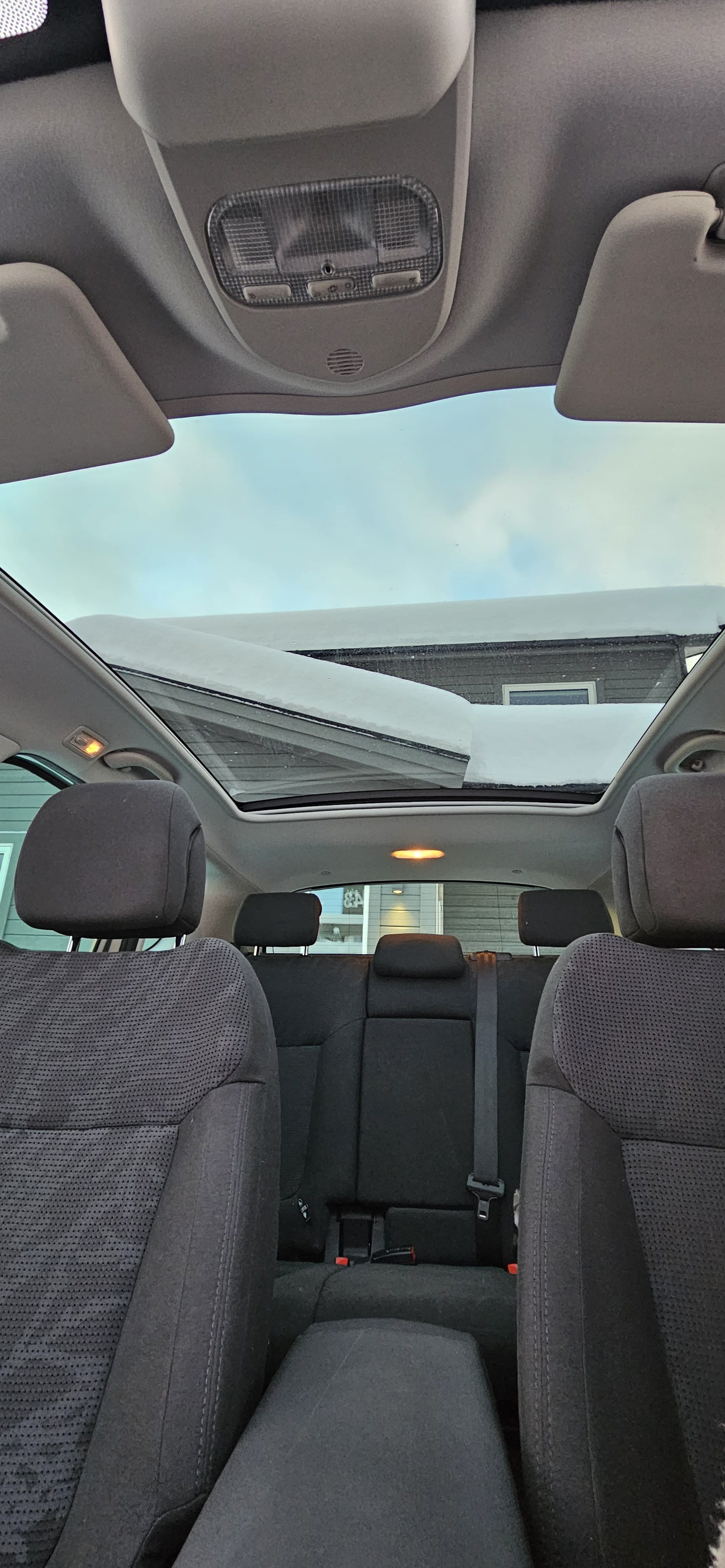 Peugeot 3008 avec Entrée audio / iPod