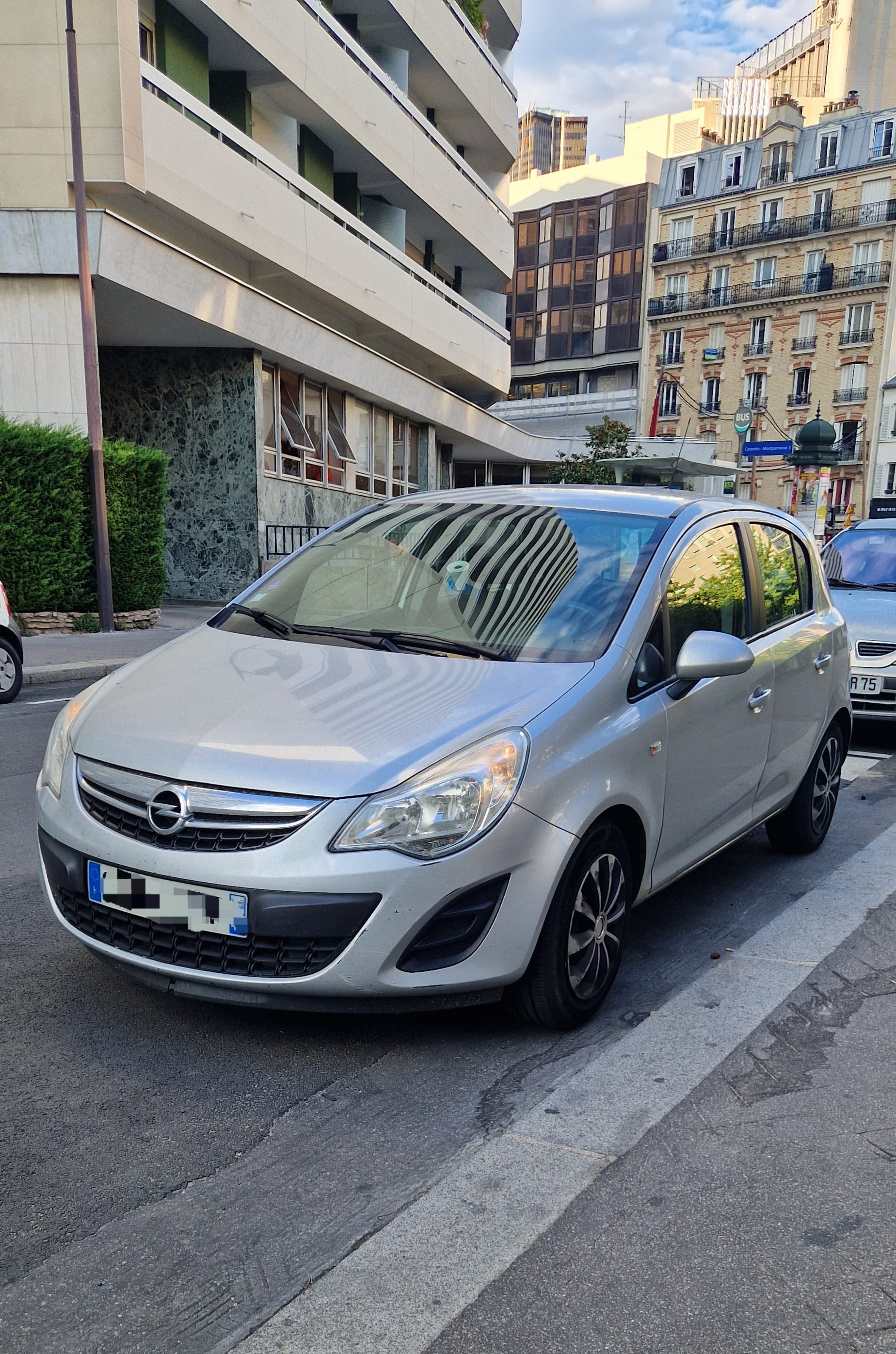 Opel Corsa, 2012, Essence 98