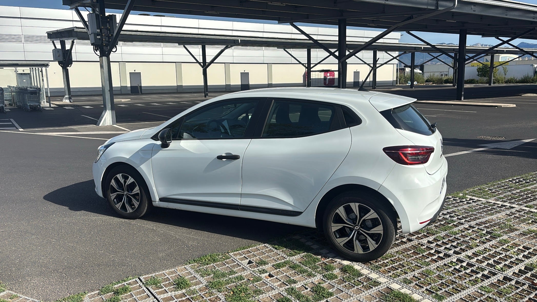 Renault Clio avec Climatisation
