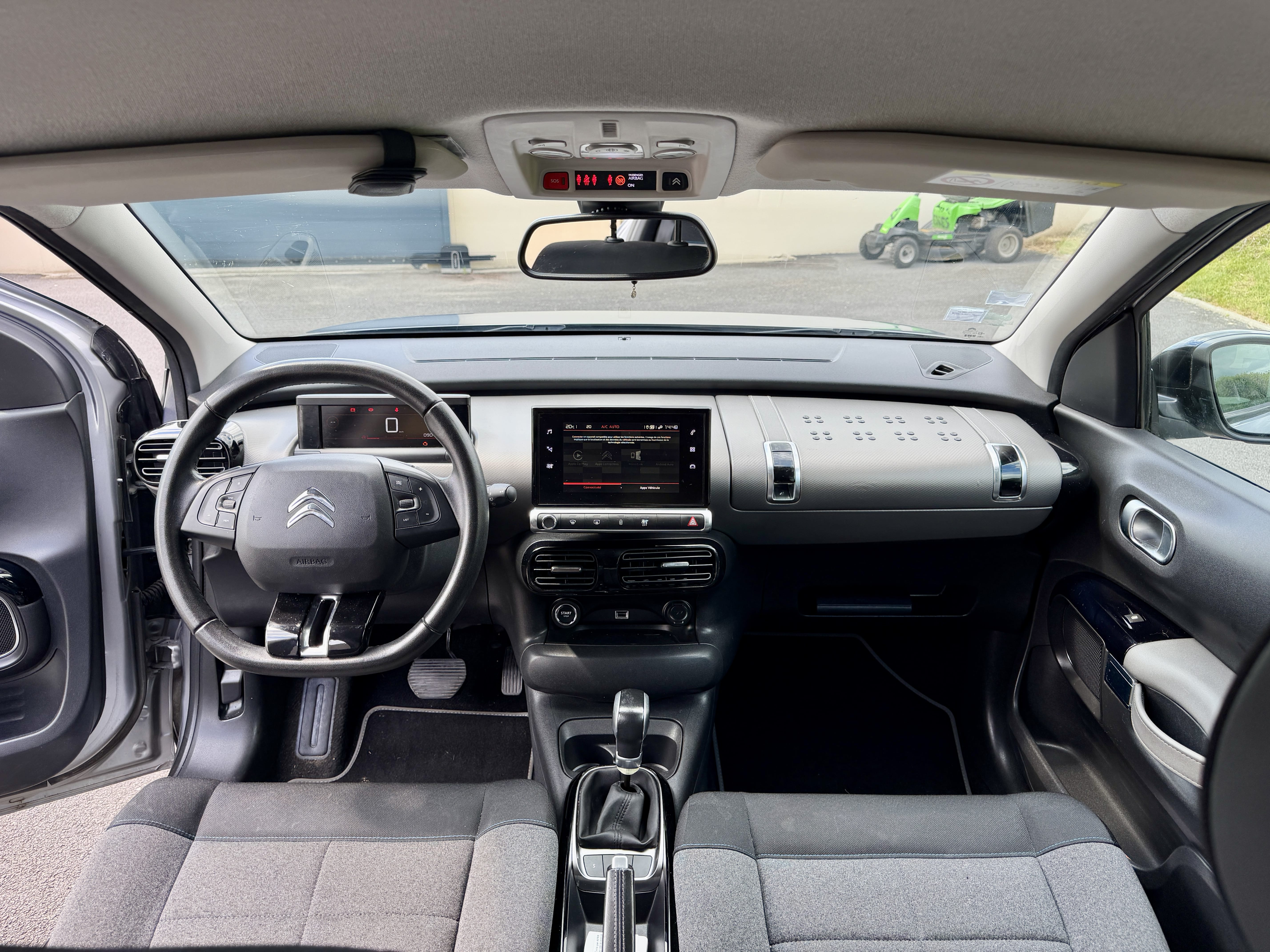 Citroen C4 Cactus avec GPS