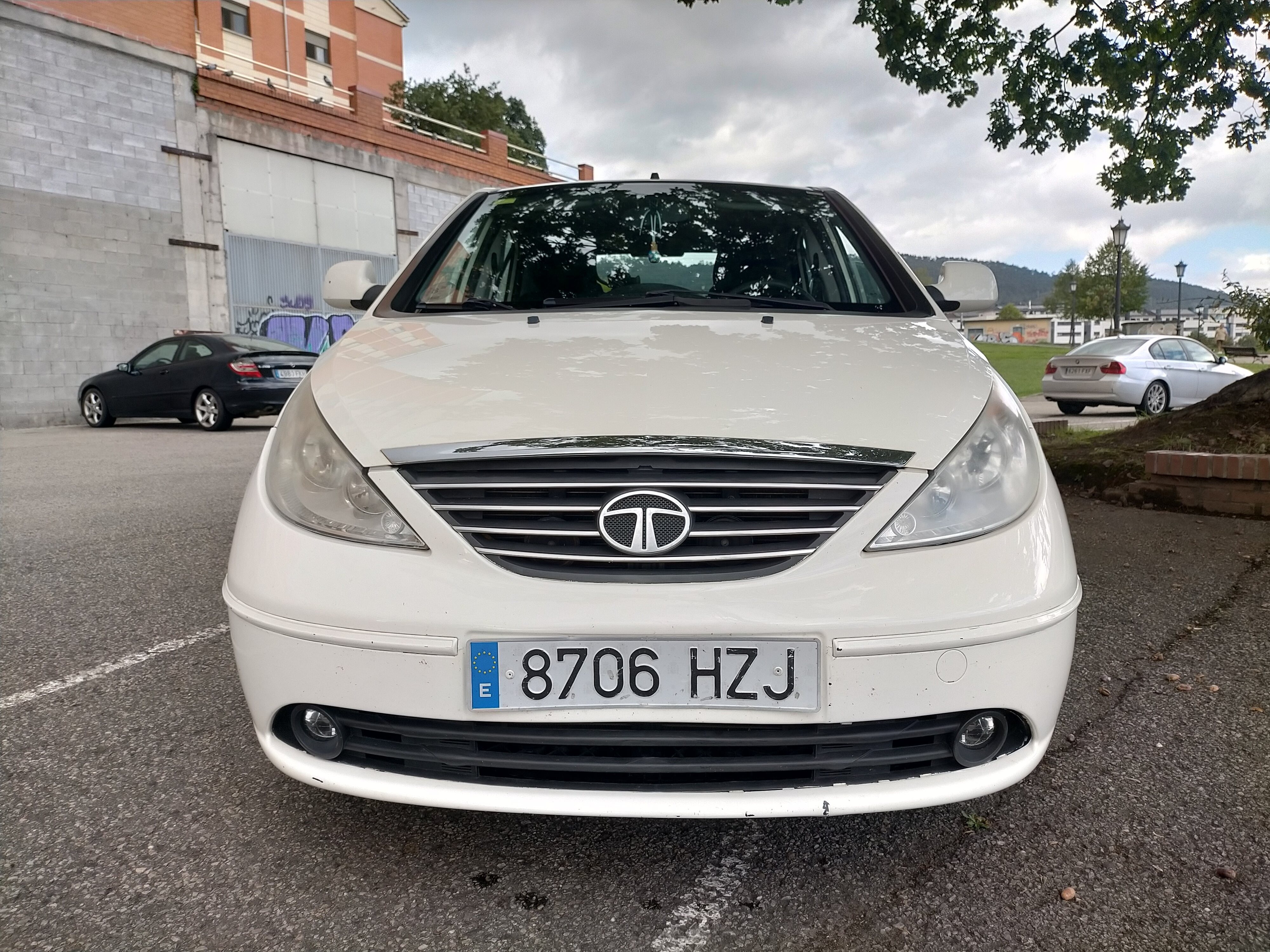 Tata Motors Vista, 2014, Diesel