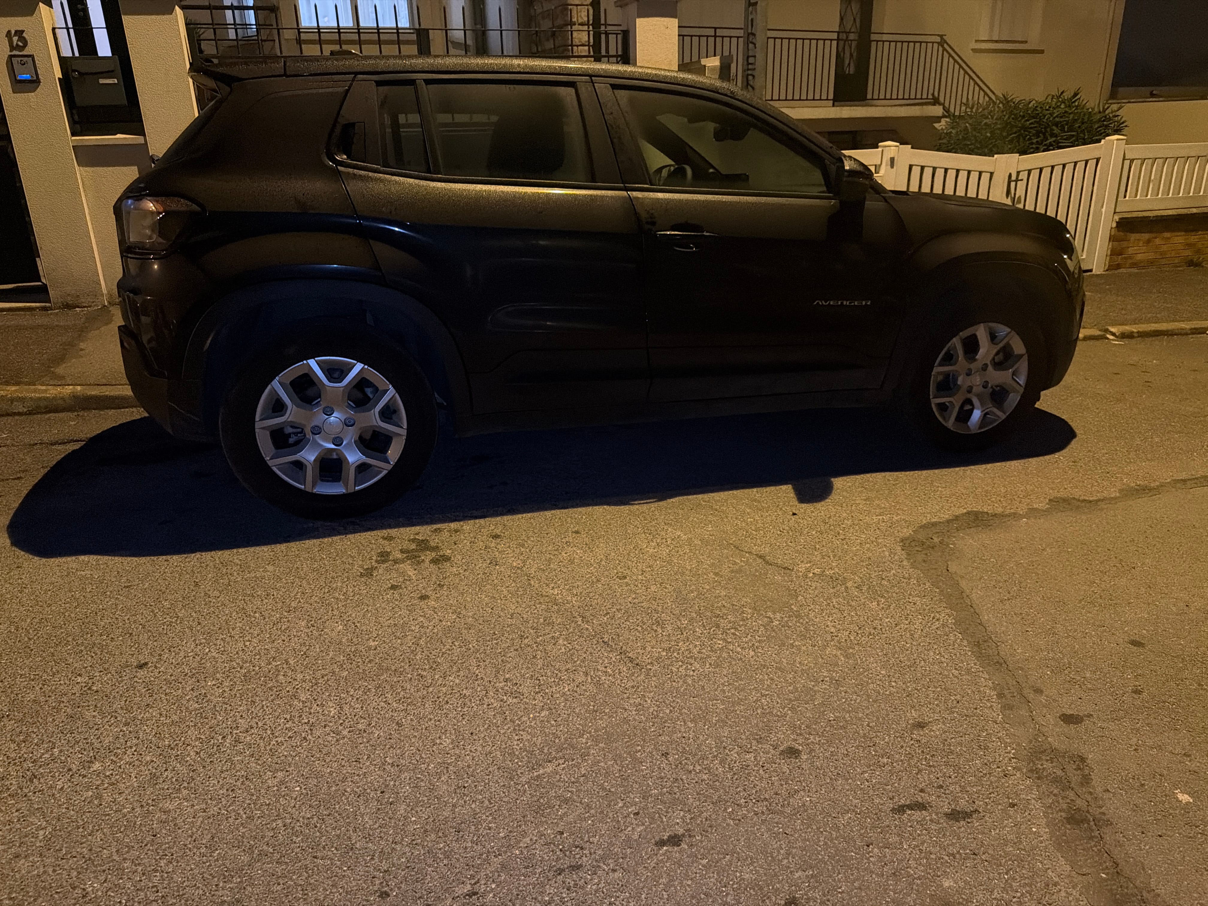 Jeep Avenger Électrique avec Climatisation