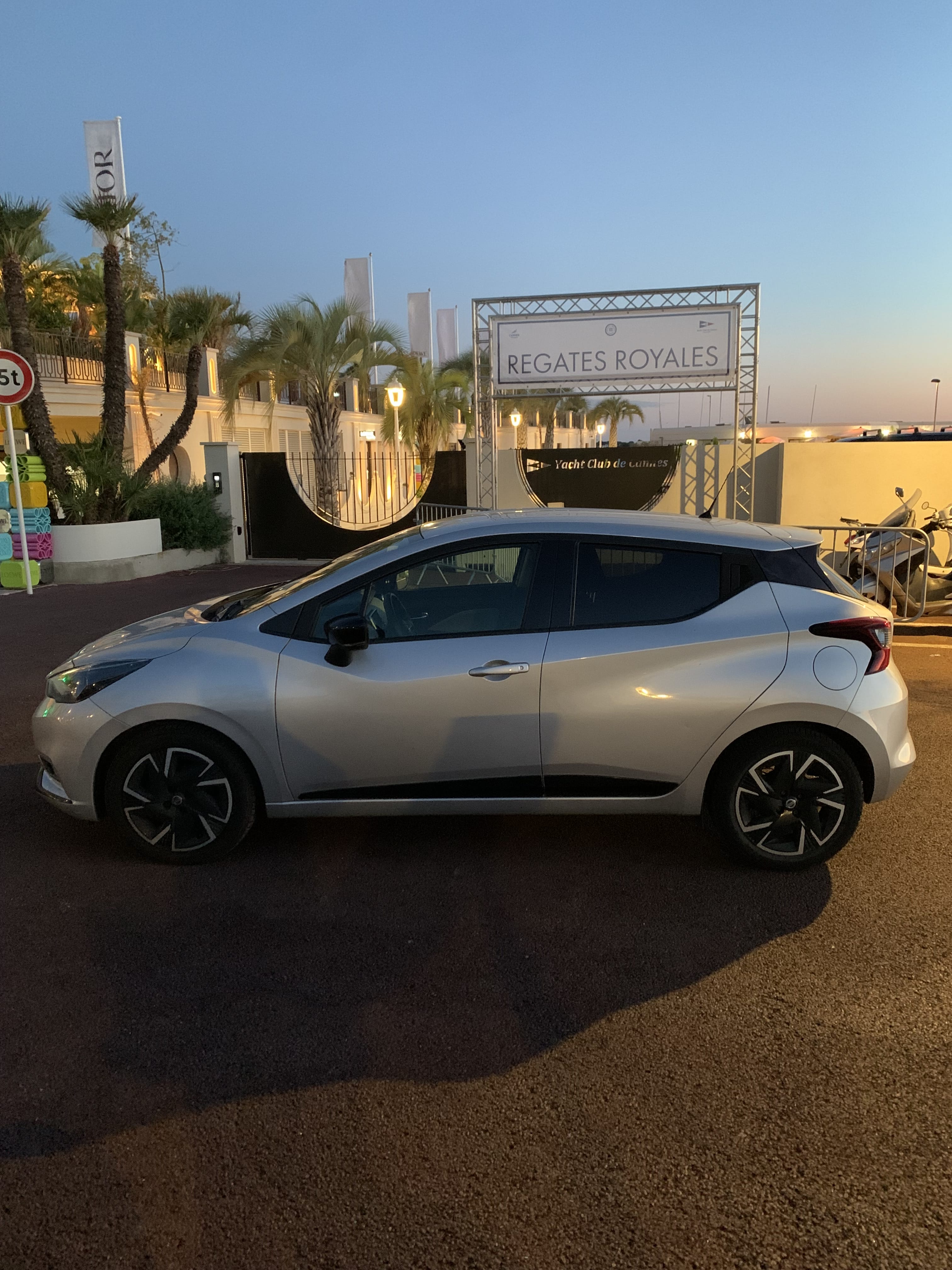 Nissan Micra Commerciale avec Climatisation