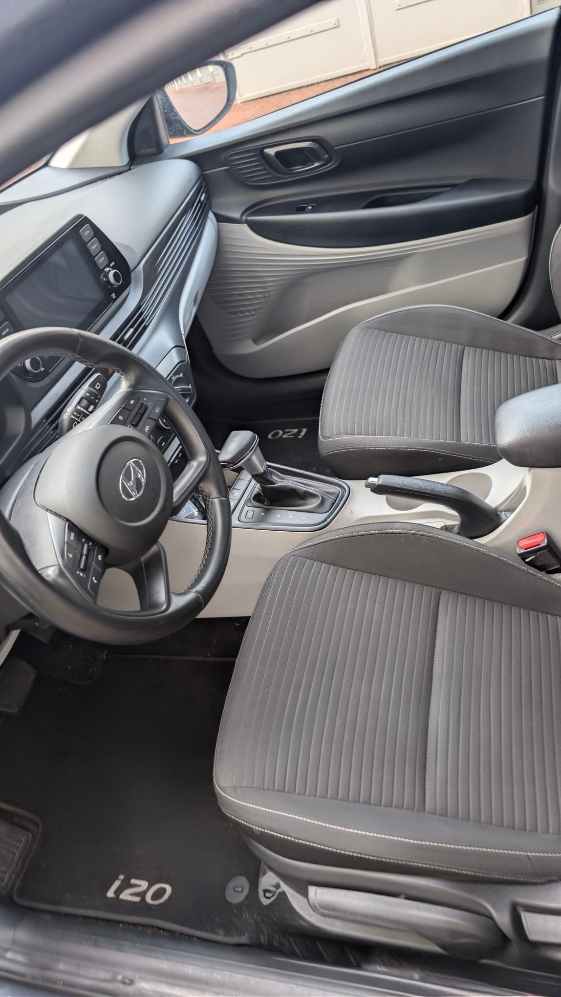 Hyundai i20 avec GPS