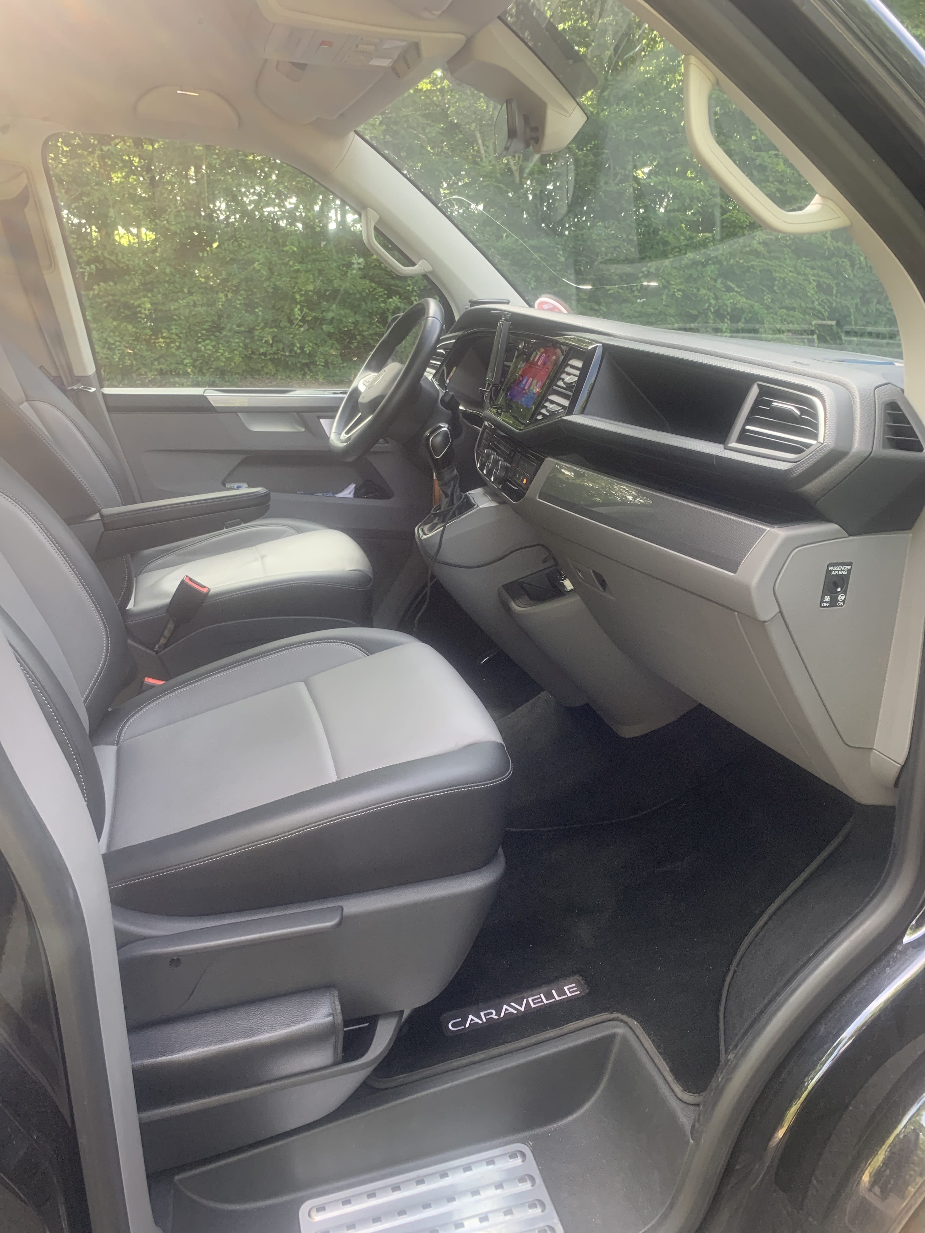 Volkswagen Caravelle avec Apple CarPlay