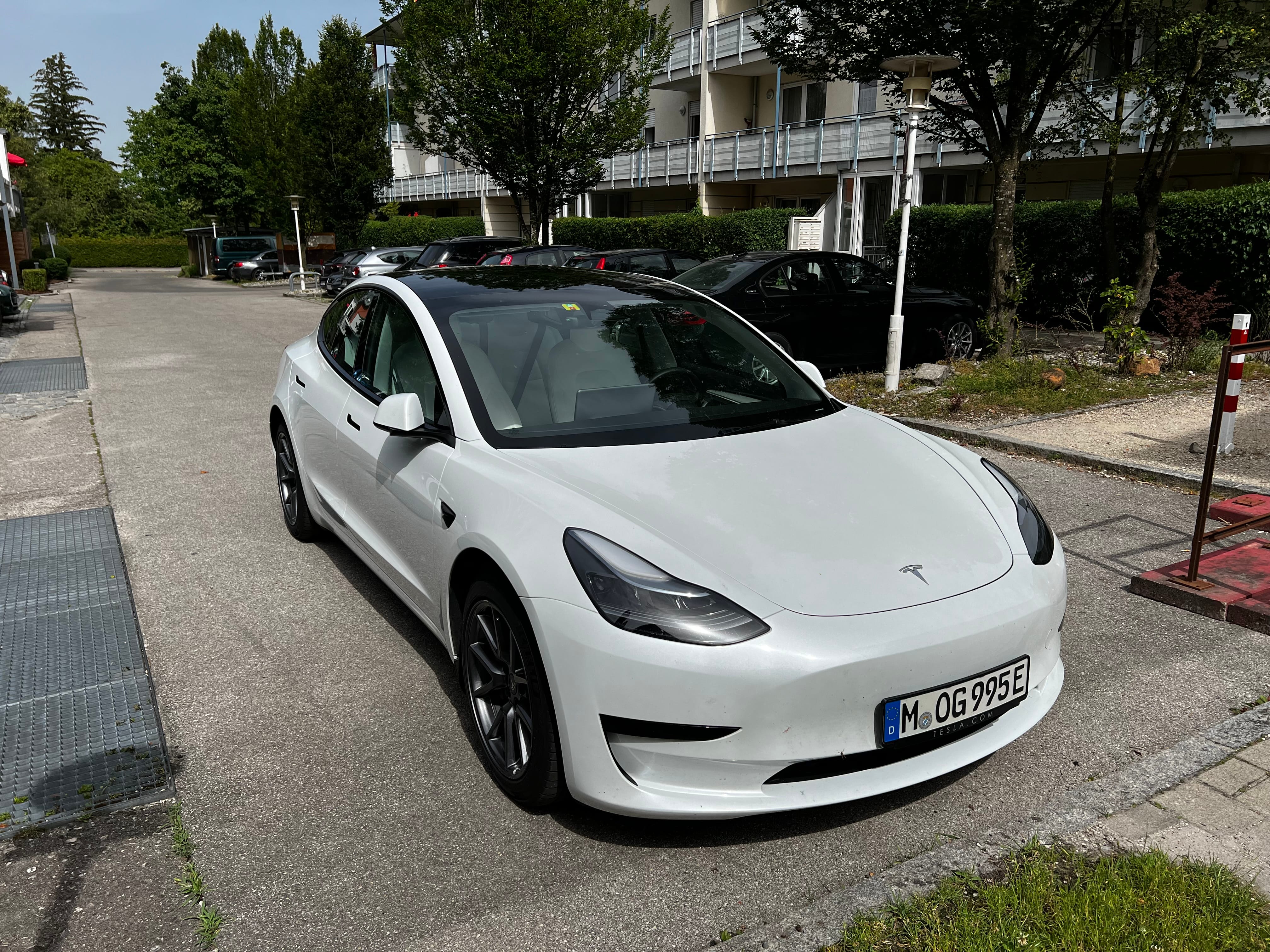 Tesla Model 3 Standard Range Plus, 2022, Elektro, Automatik