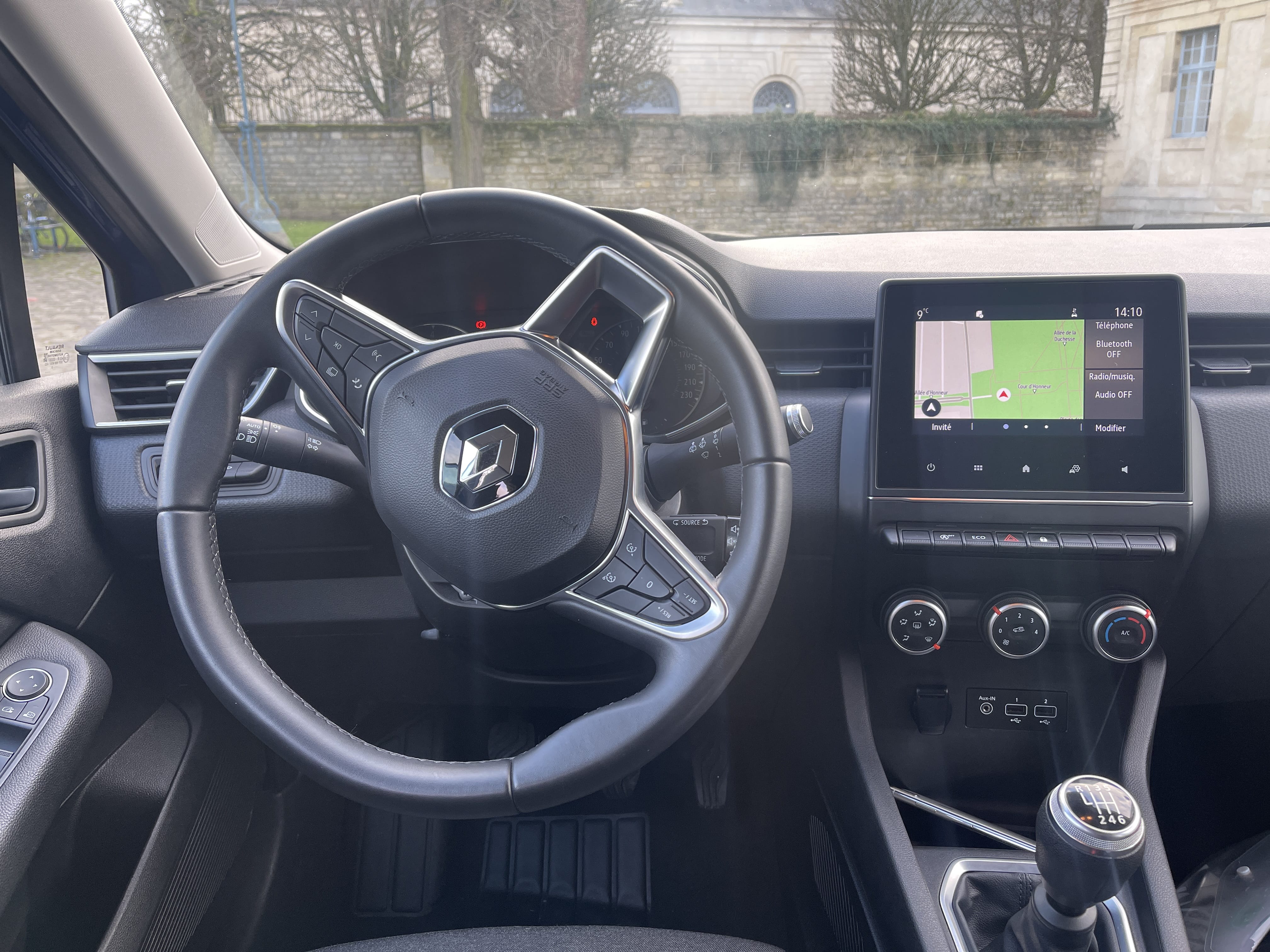 Renault Clio avec Entrée audio / iPod