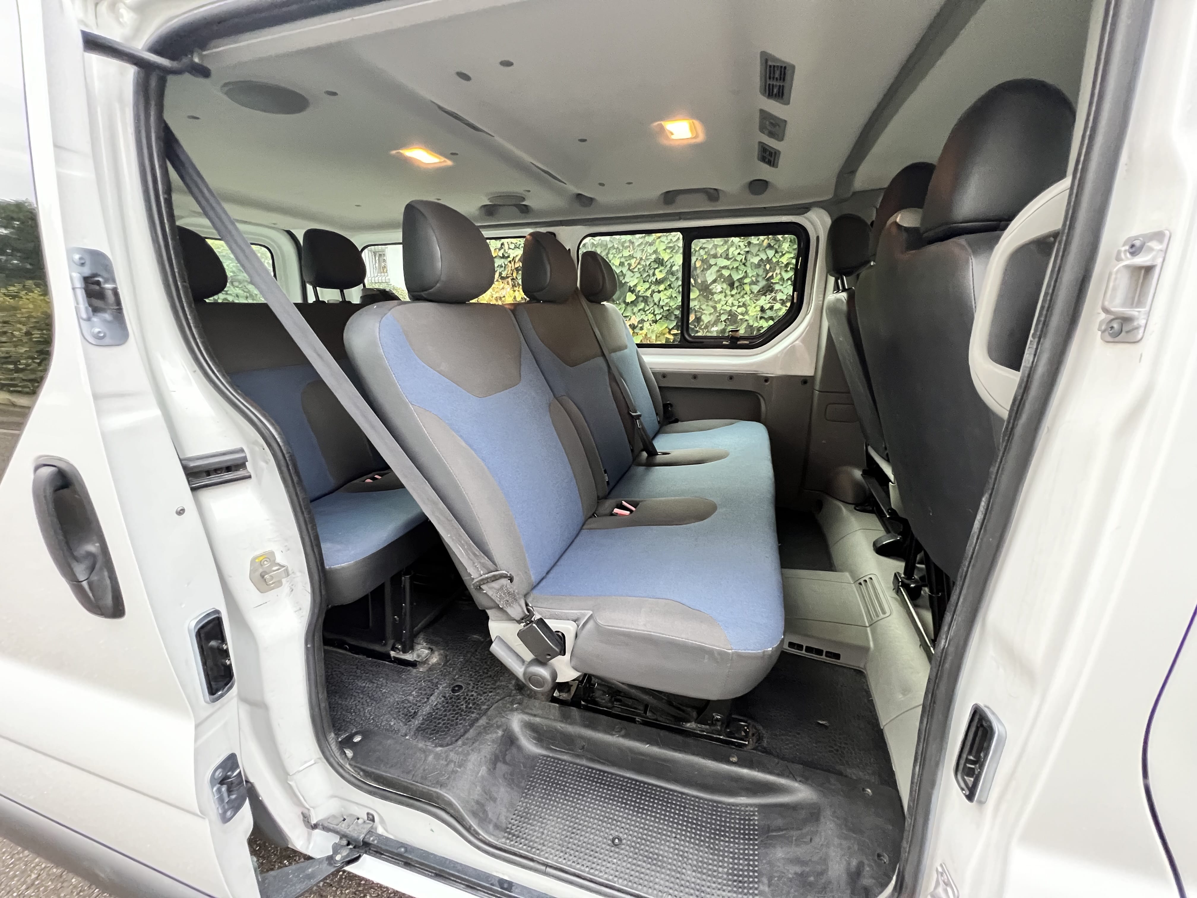 Renault Trafic Passenger 9 places / Clim - Regulateur avec Siège bébé