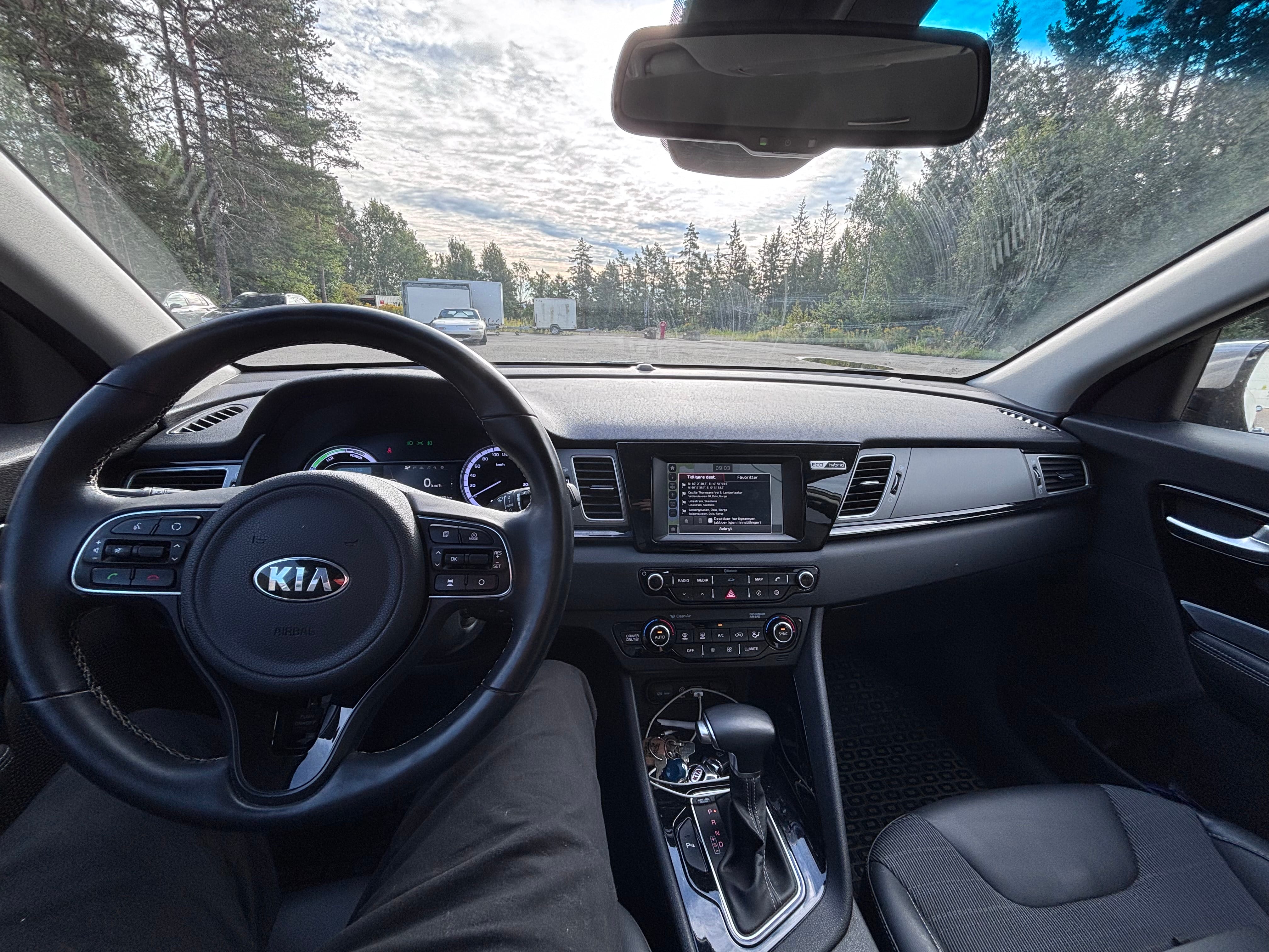 Kia Niro Hybrid with GPS