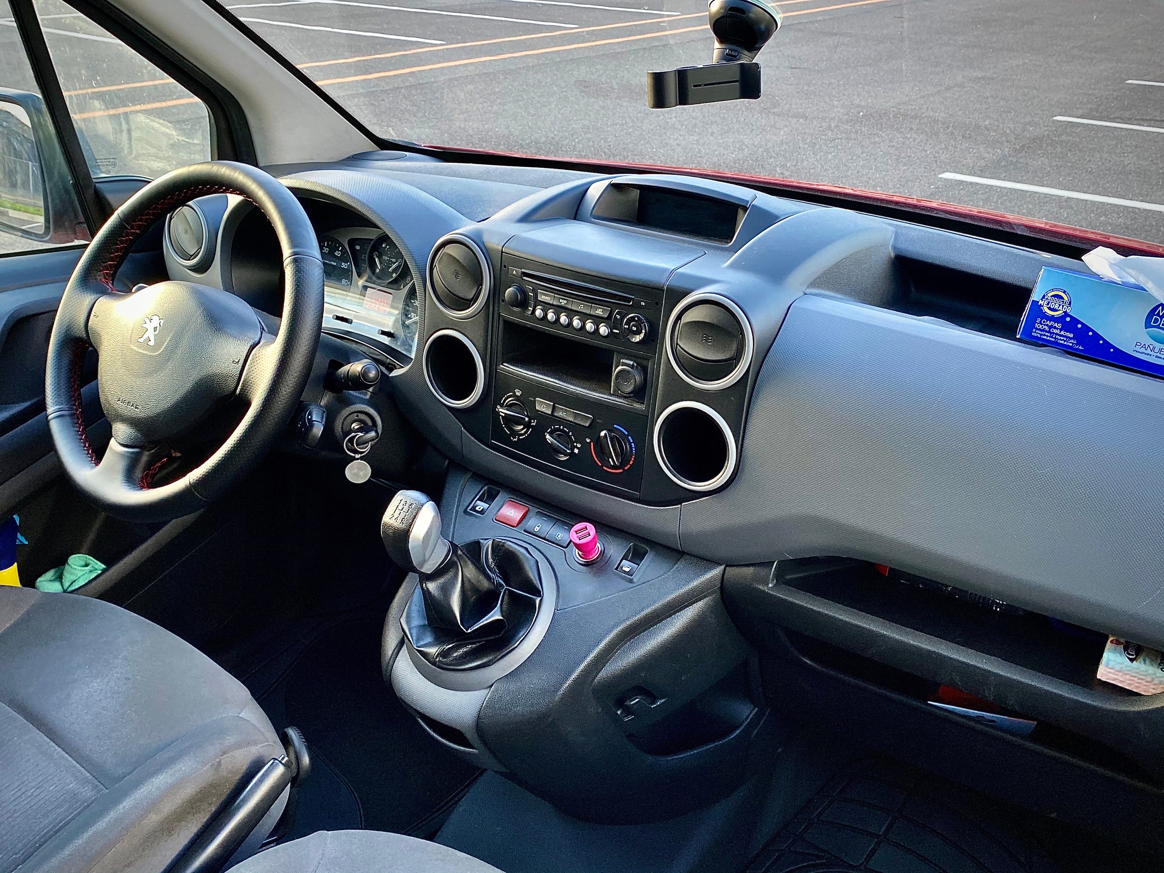 Peugeot Partner Fourgon Allongé avec Audio Bluetooth