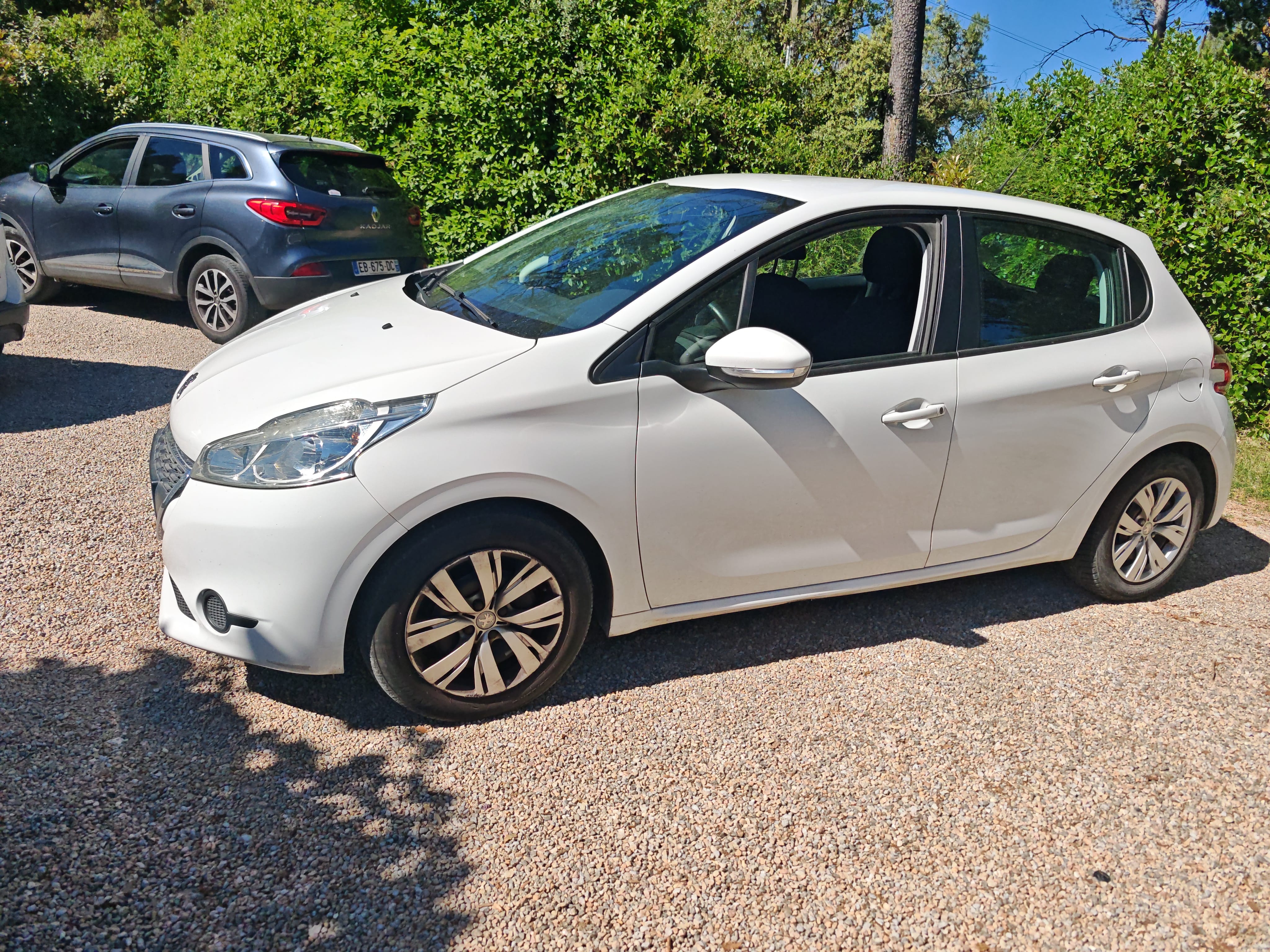 Peugeot 208 avec Climatisation