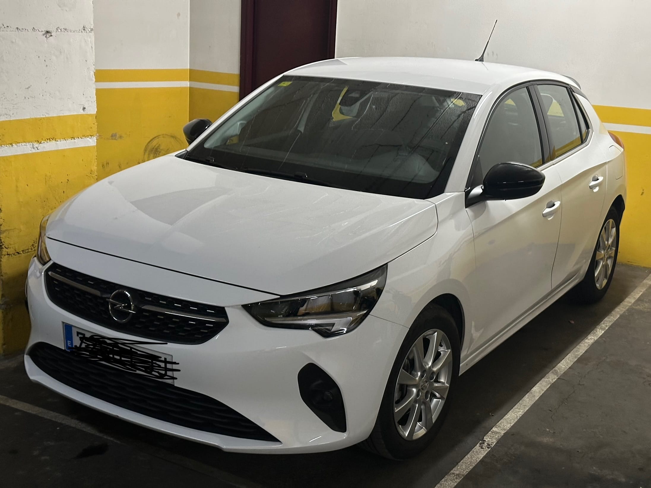 Opel Corsa, 2020, Gasolina 95, automatique