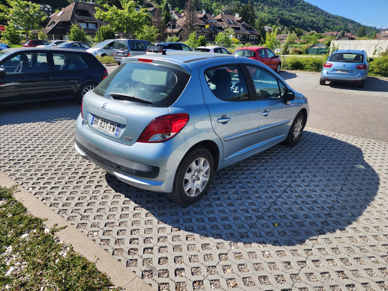 Peugeot 207 avec Régulateur de vitesse