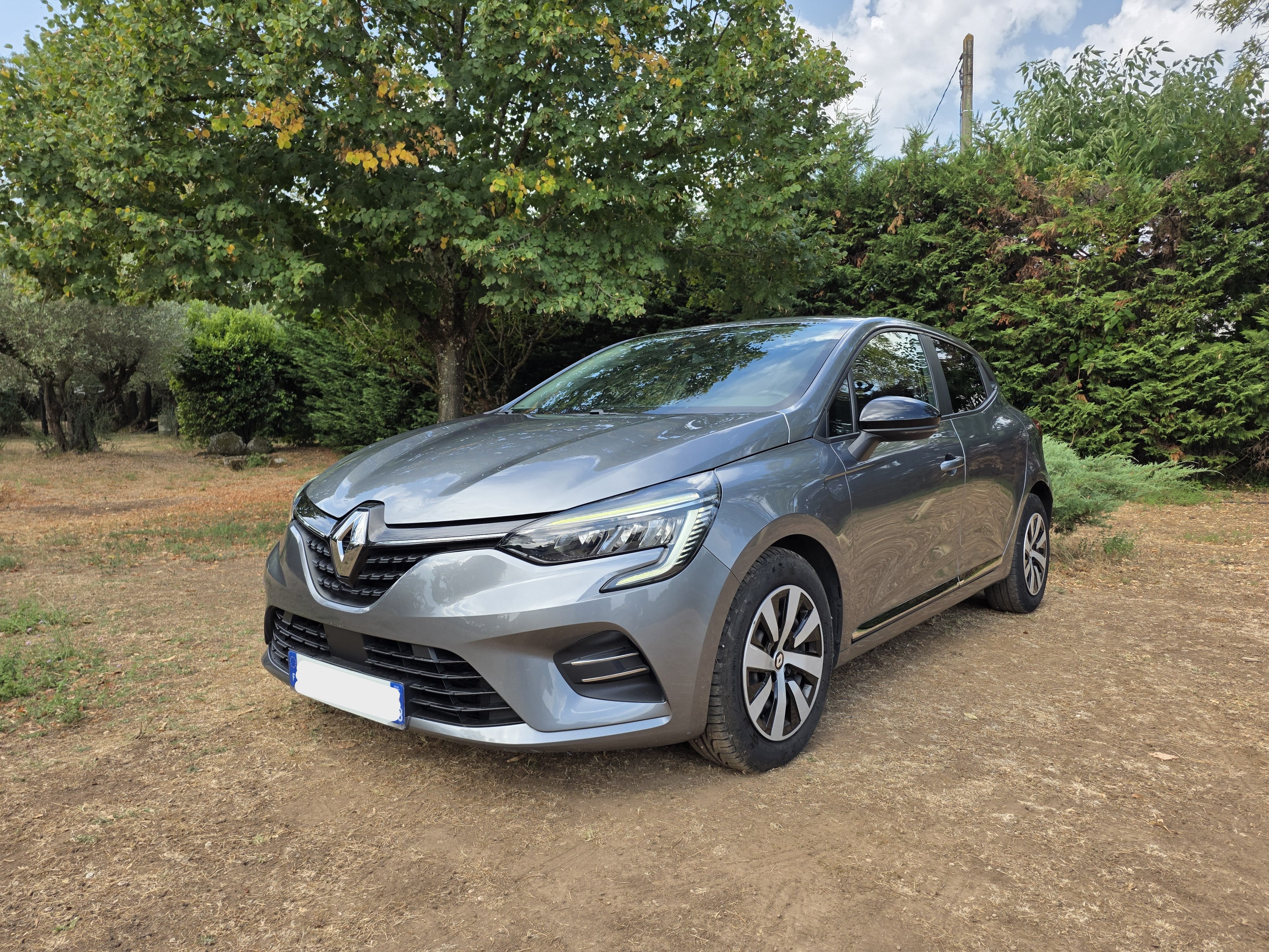 Renault Clio, 2023, Essence 95