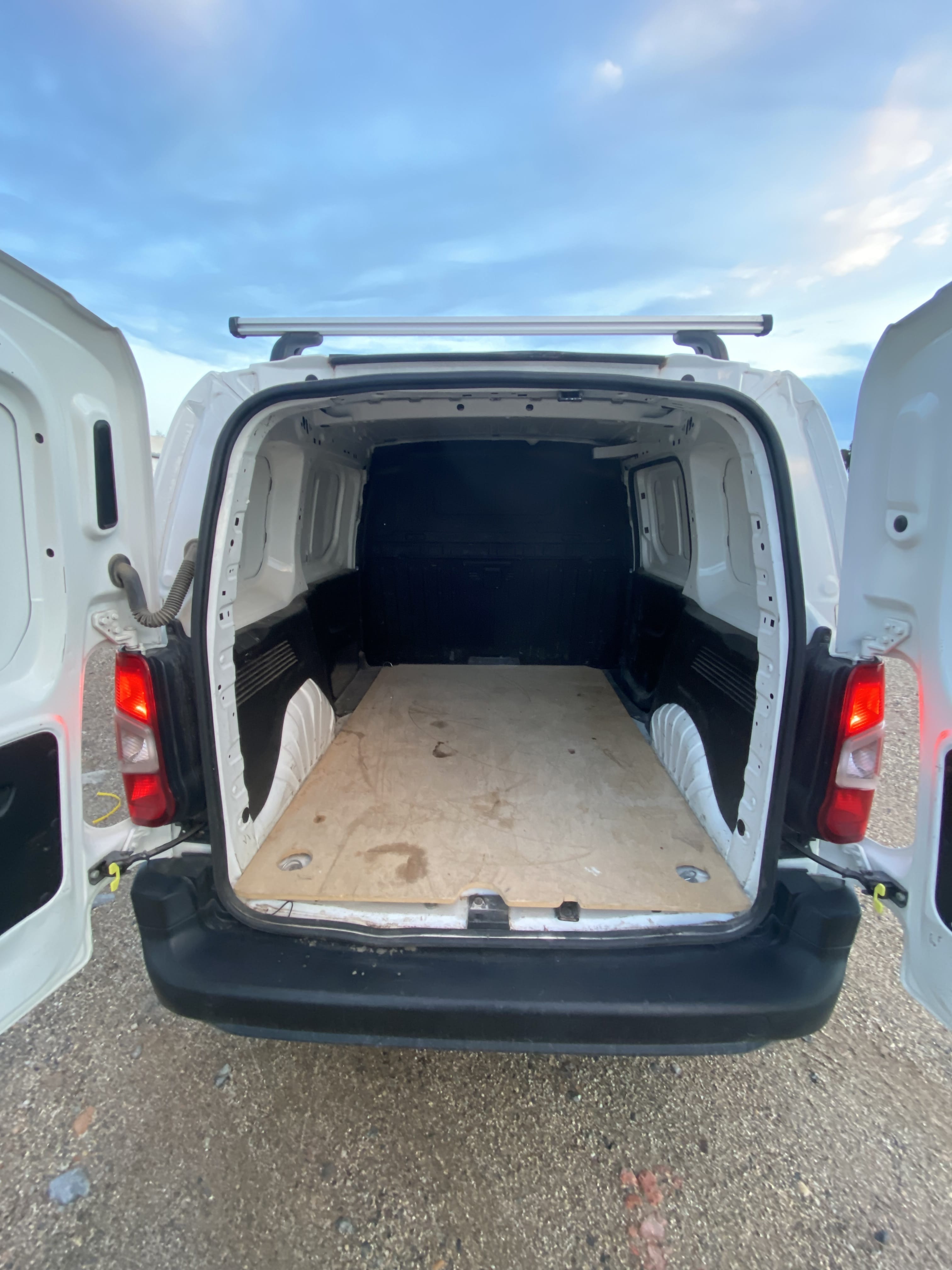 Opel Combo 1560 c.c con Aire acondicionado