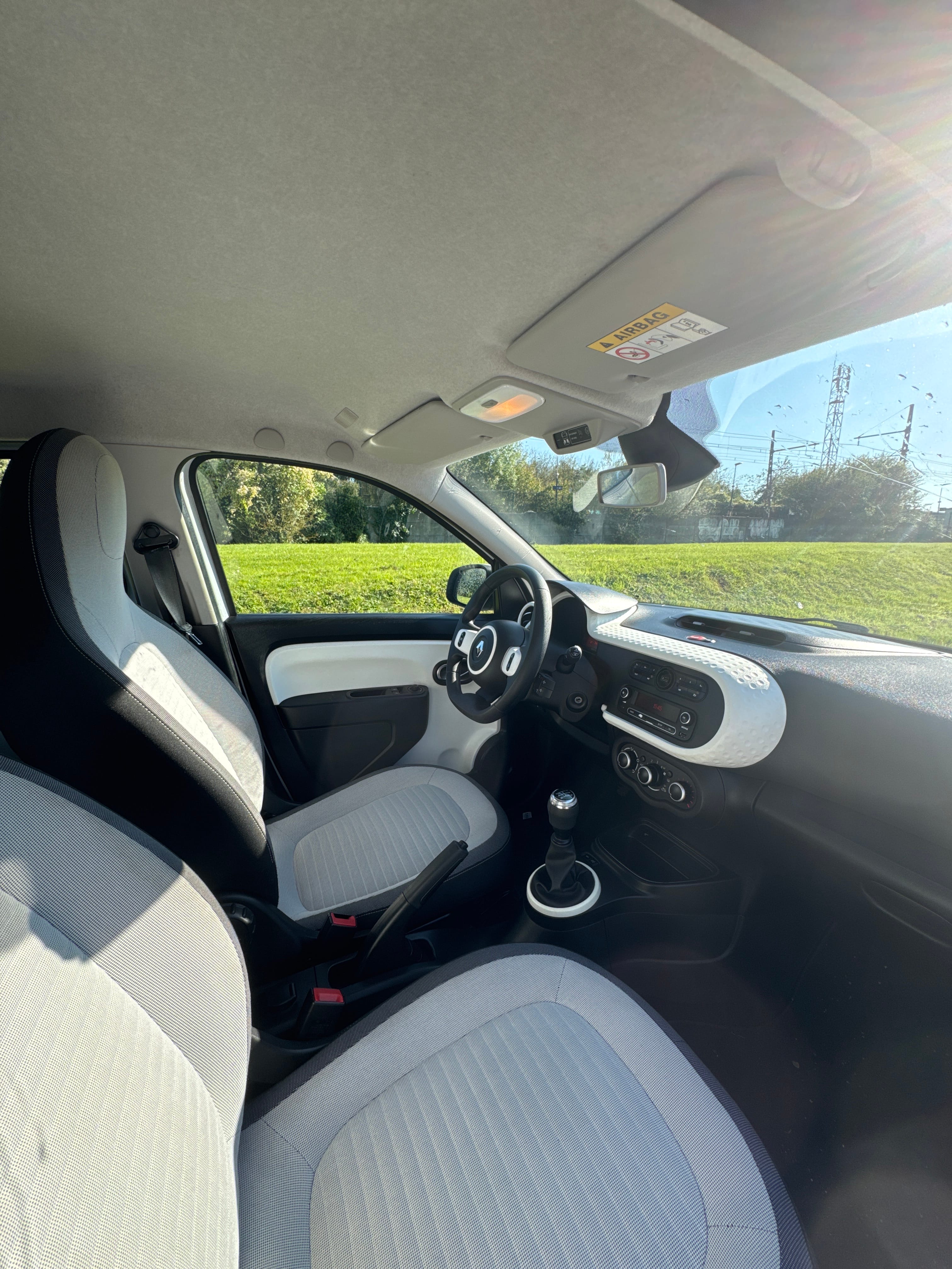 Renault Twingo III avec Audio Bluetooth