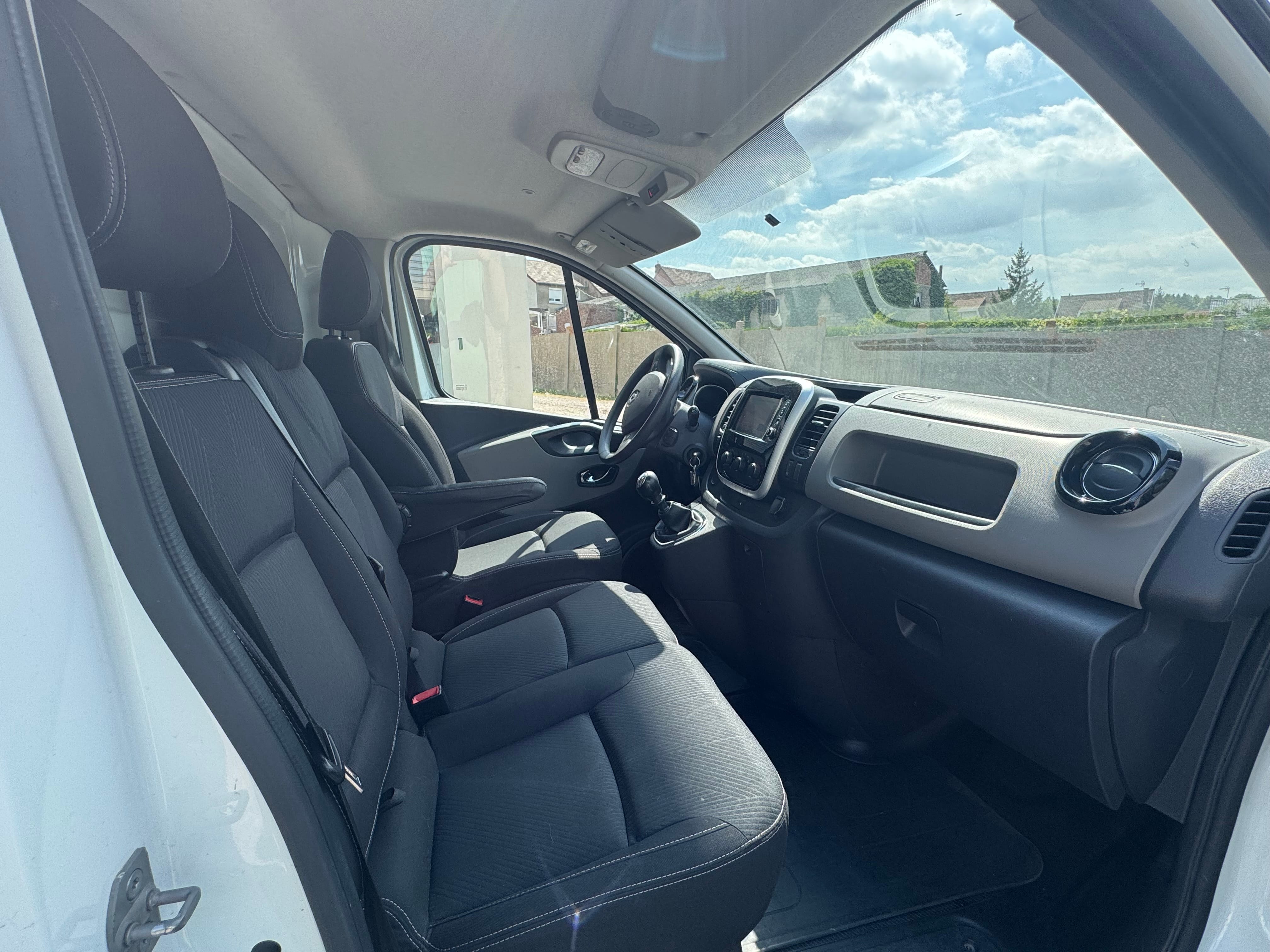 Renault Trafic avec GPS